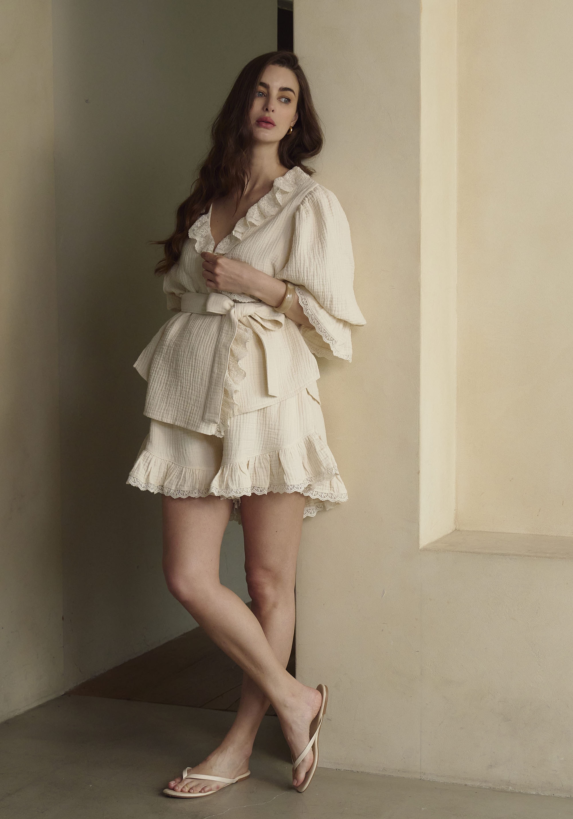 RUFFLED LACE MUSLIN SET