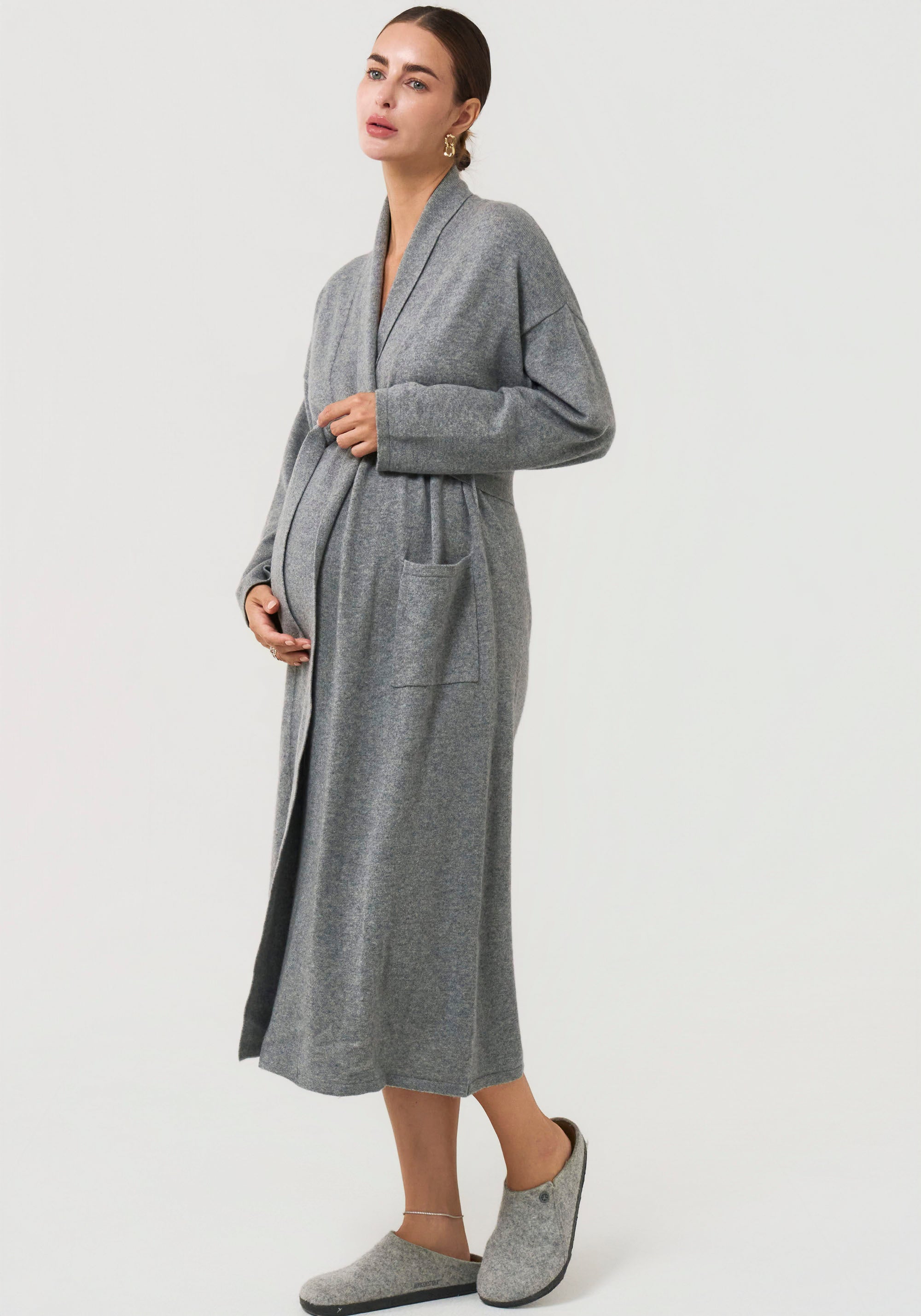 100% CASHMERE ROBE