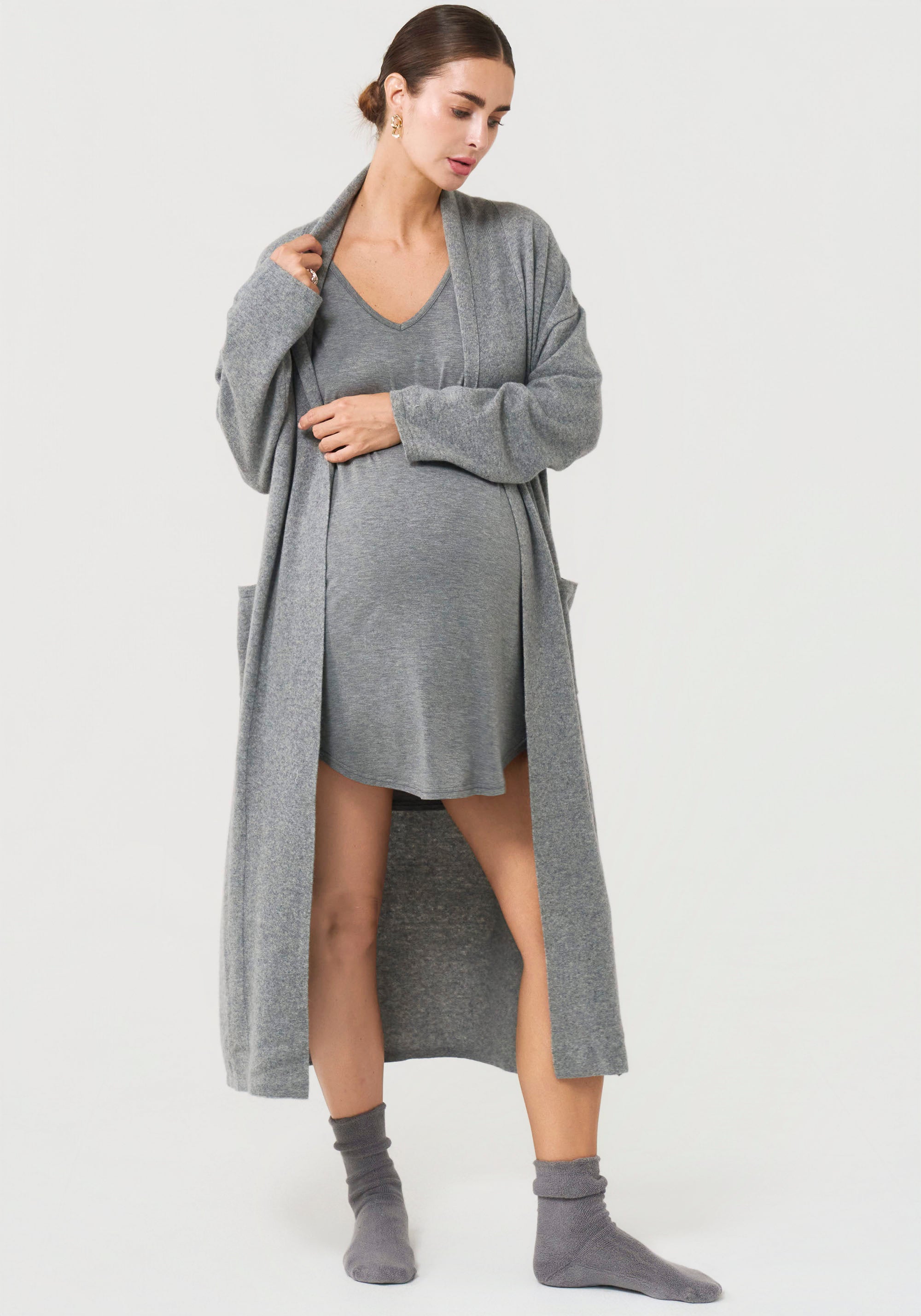100% CASHMERE ROBE