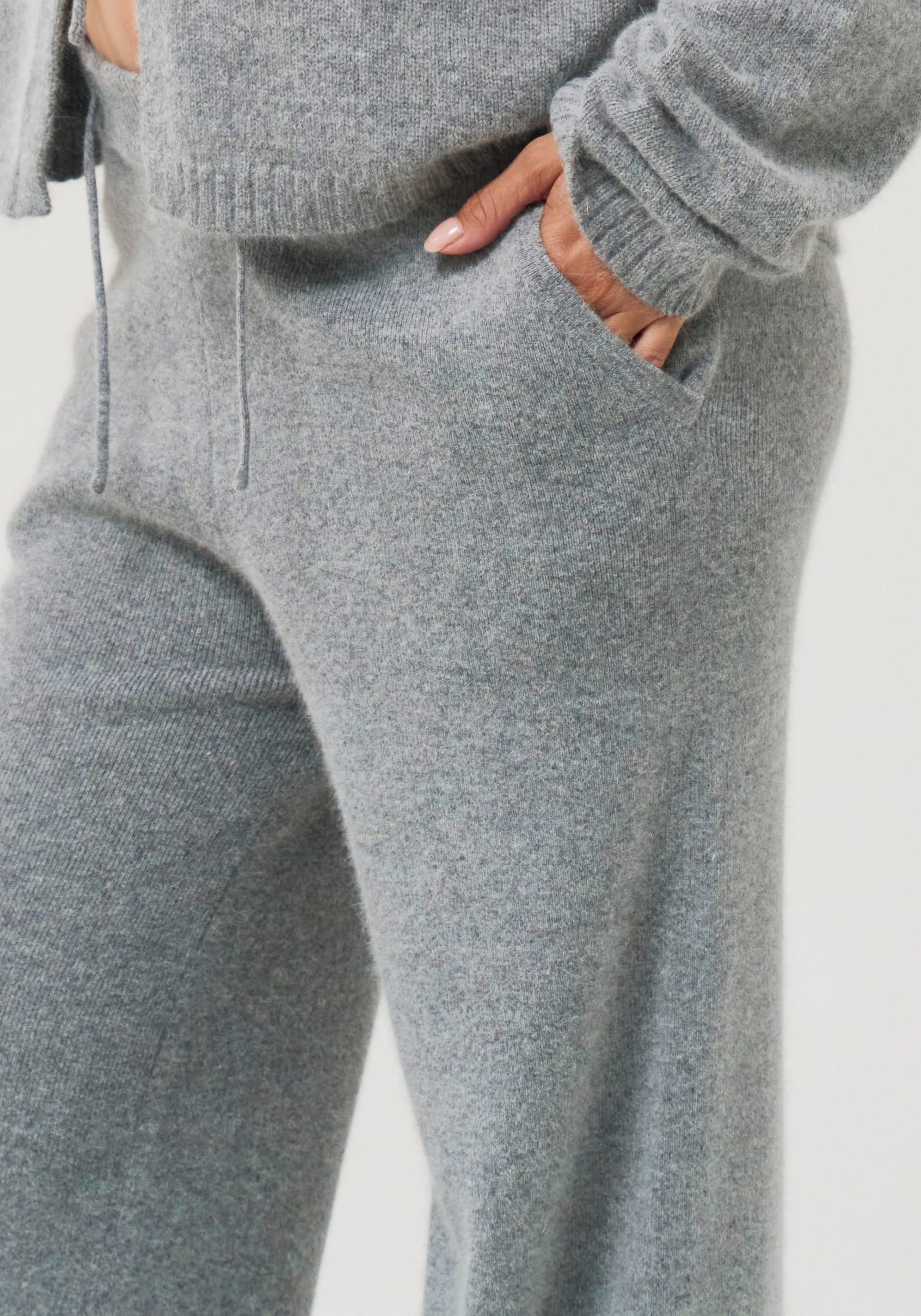 ANGORA TIE KNIT SET UP