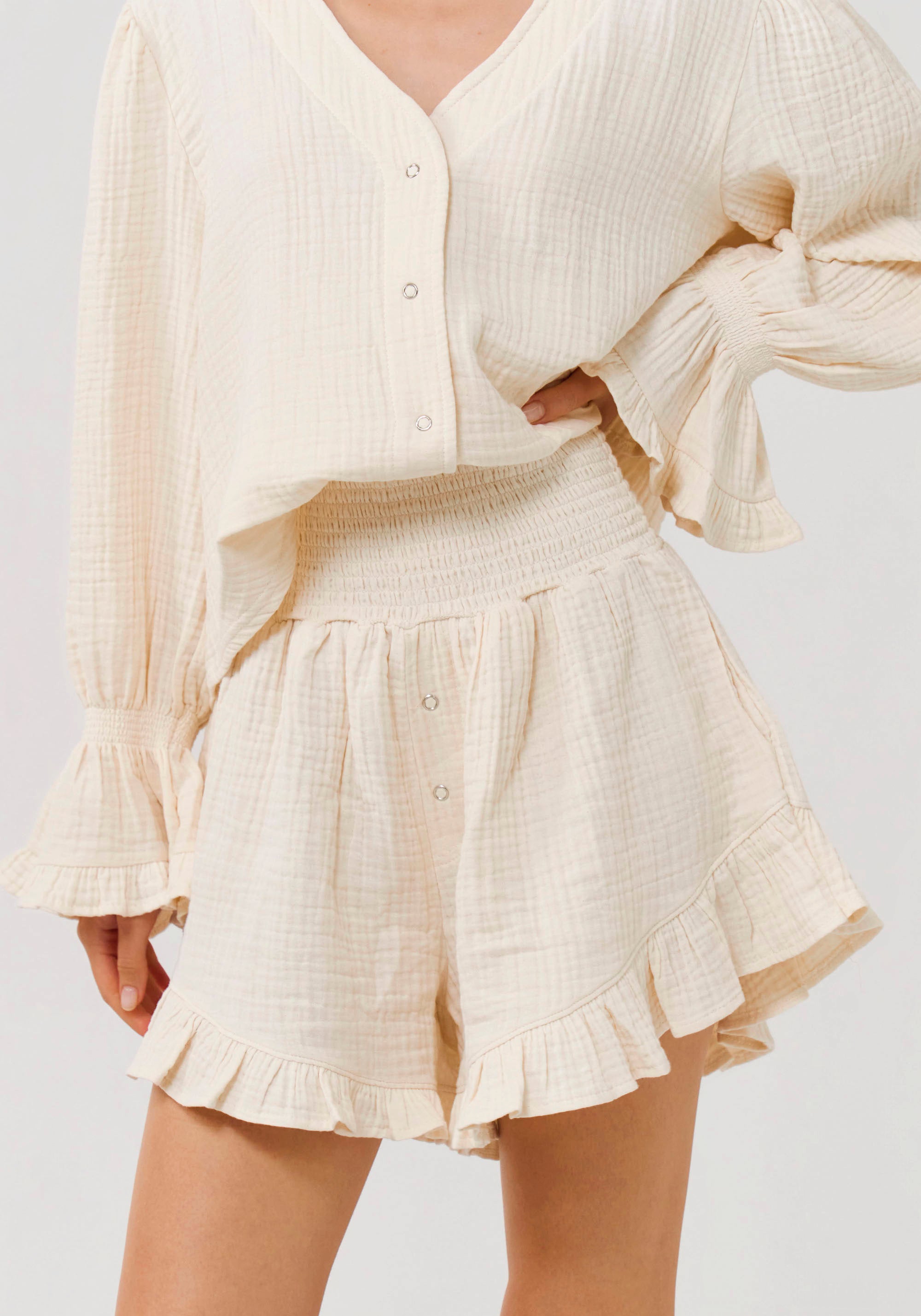 LUXE RUFFLED MUSLIN SET