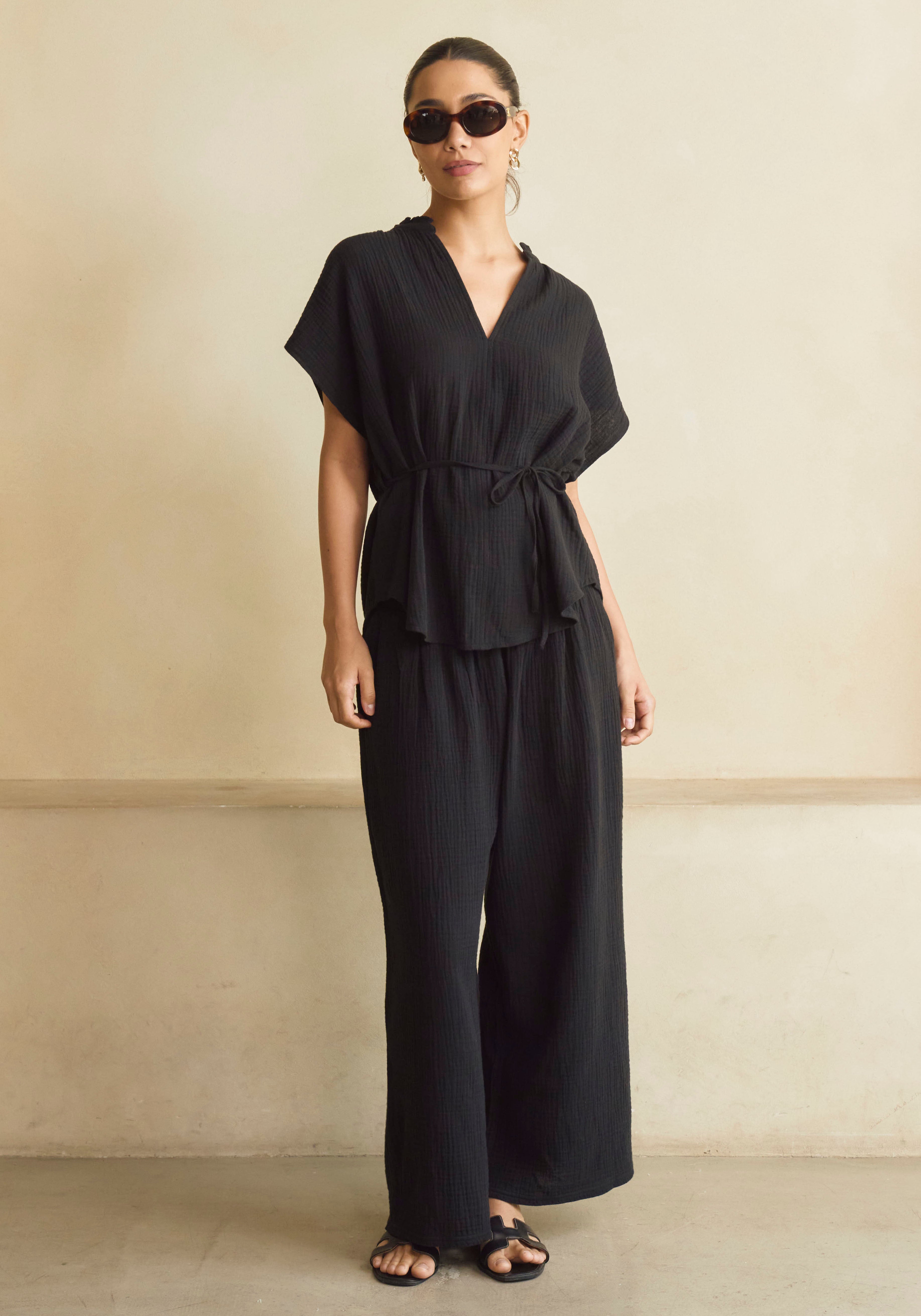 MUSLIN BLOUSE & PANTS SET