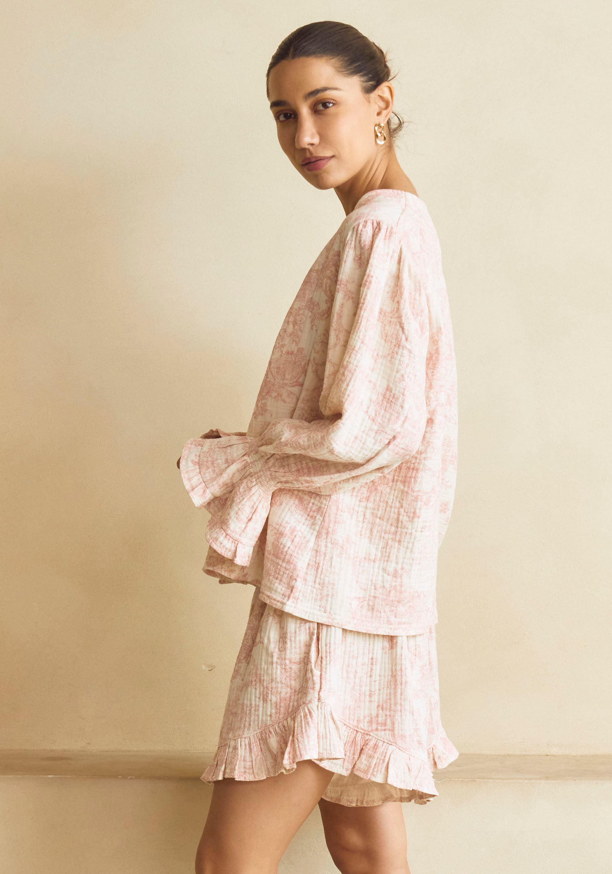 LUXE RUFFLED MUSLIN SET
