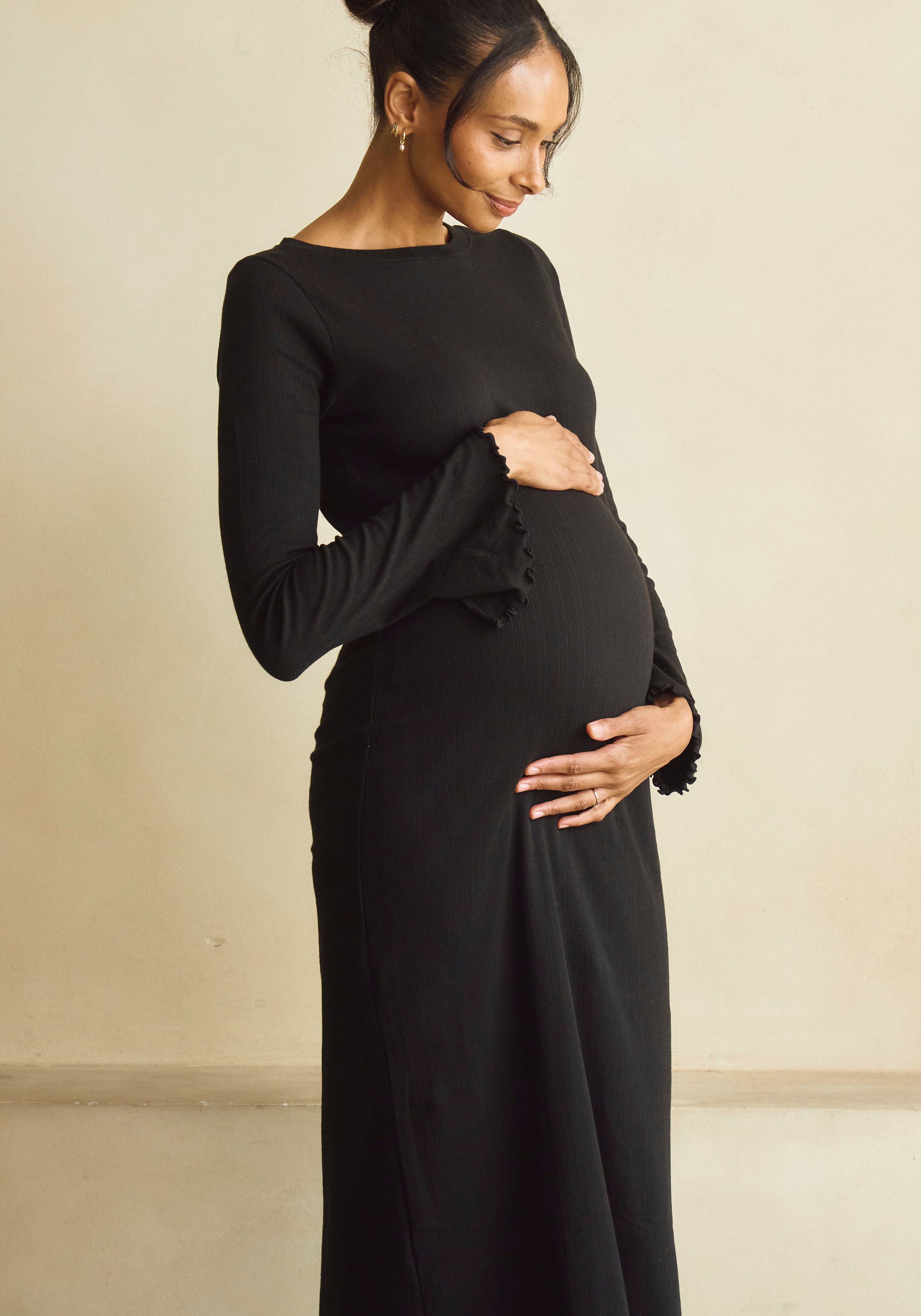 LONG POINTELLE DRESS