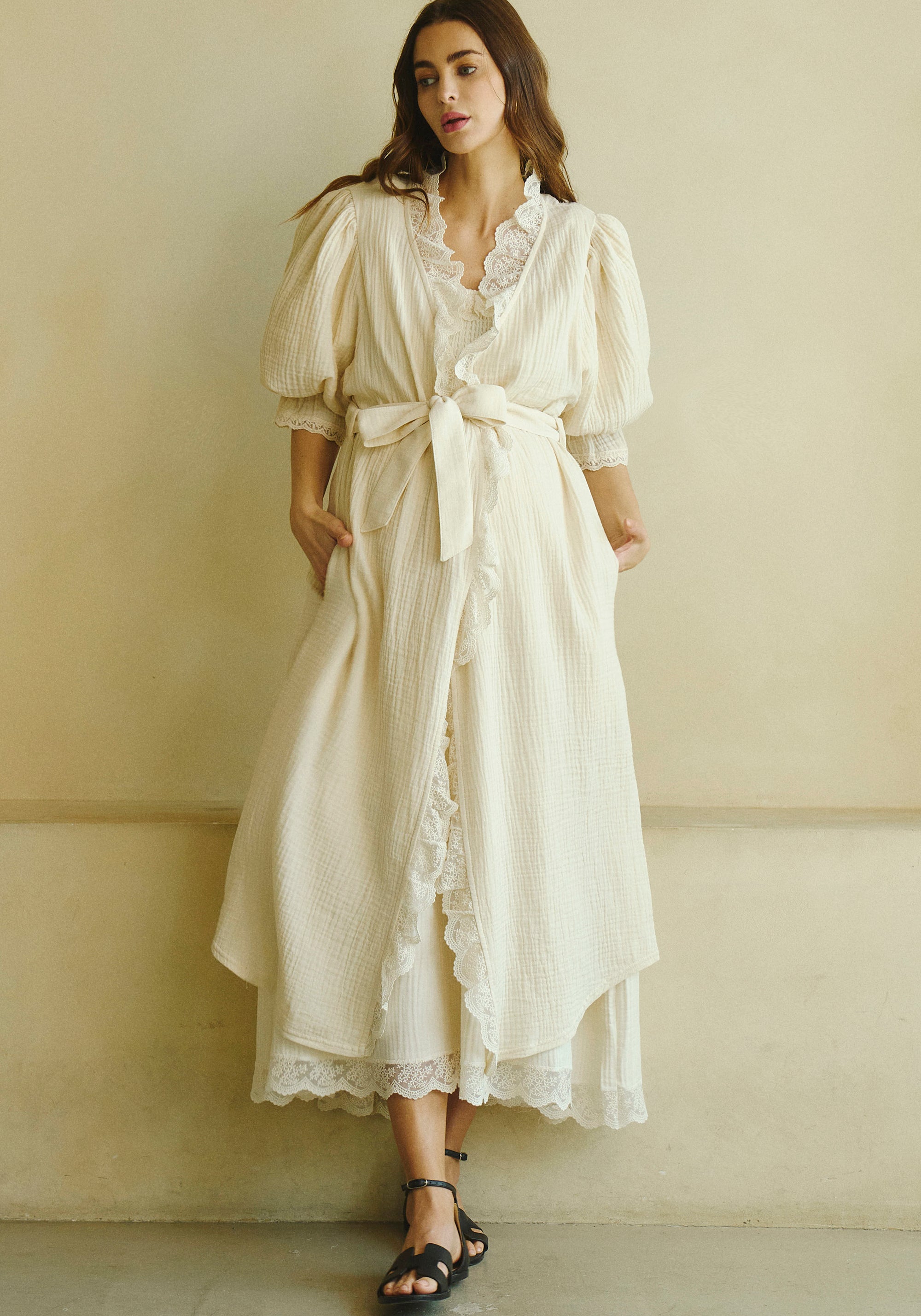 LACED MUSLIN ROBE