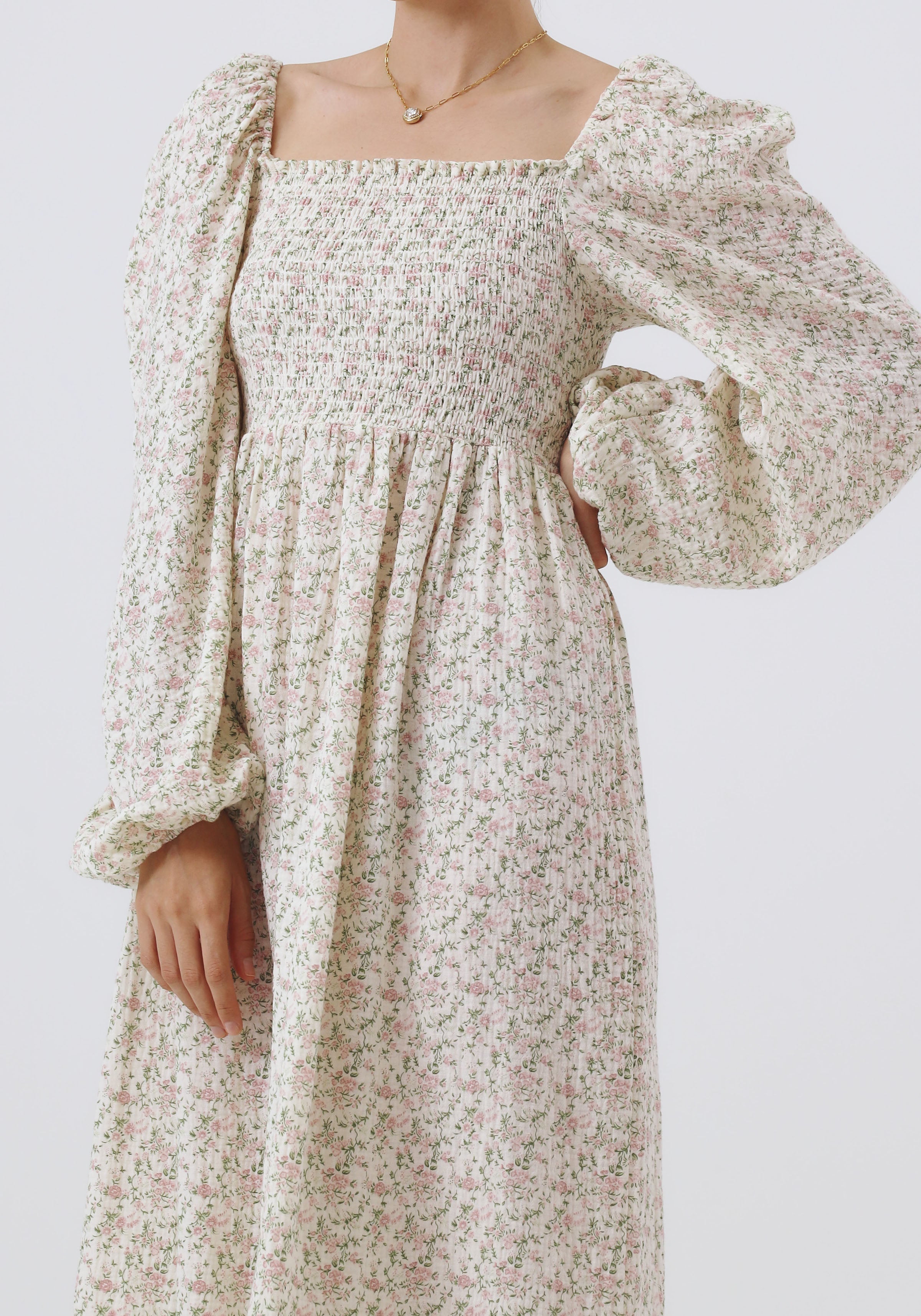 AOI DRESS