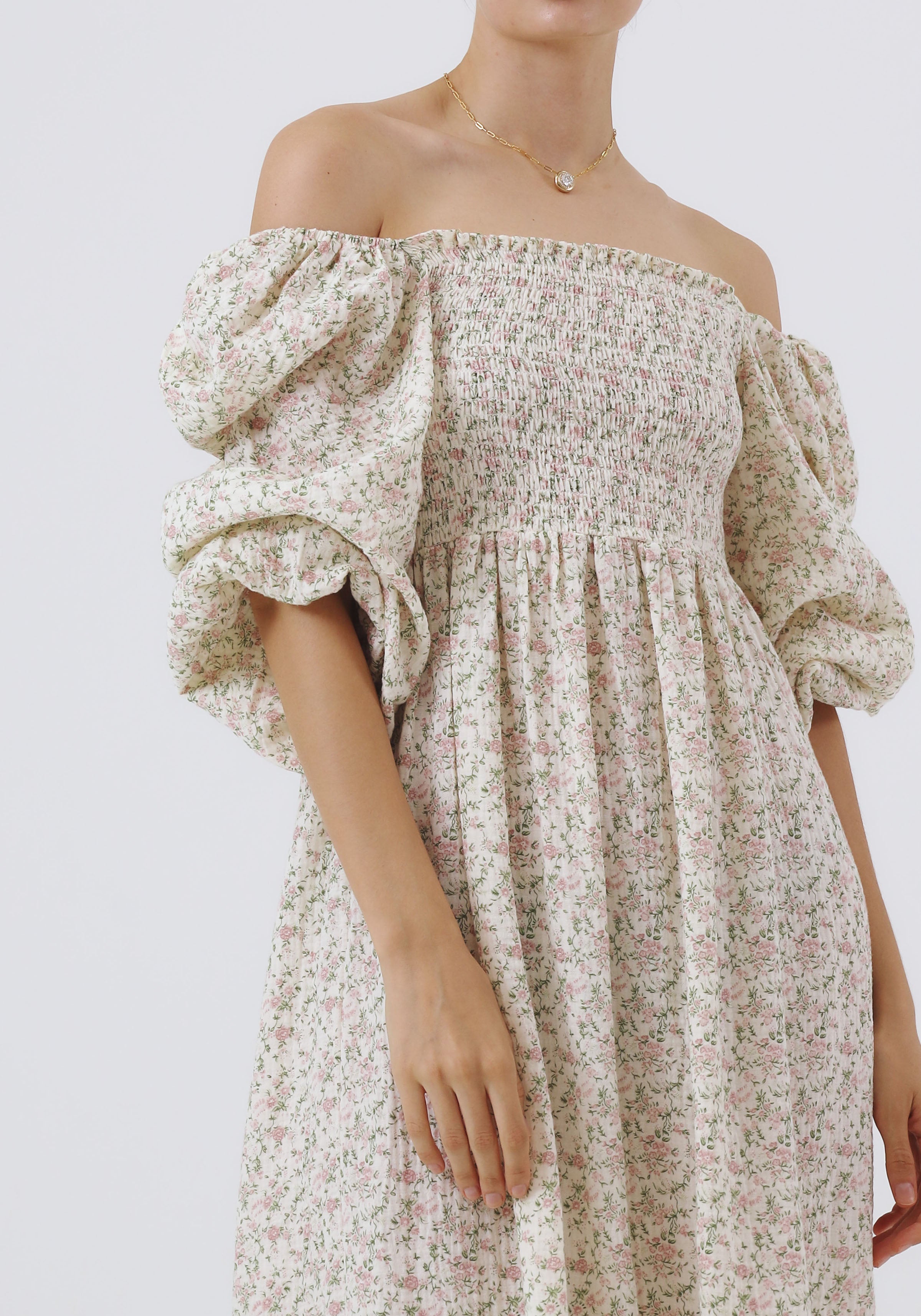 AOI DRESS