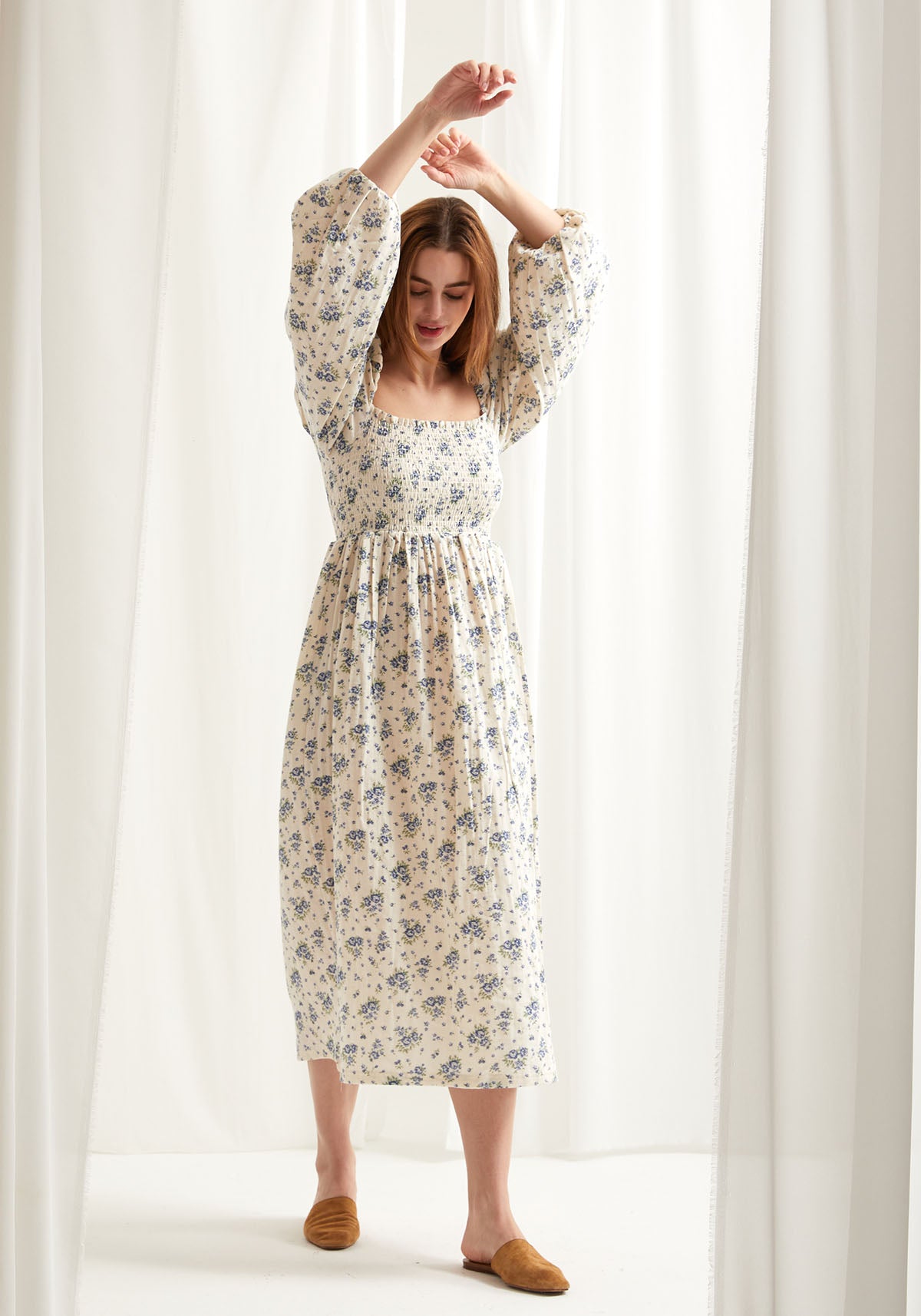 AOI DRESS
