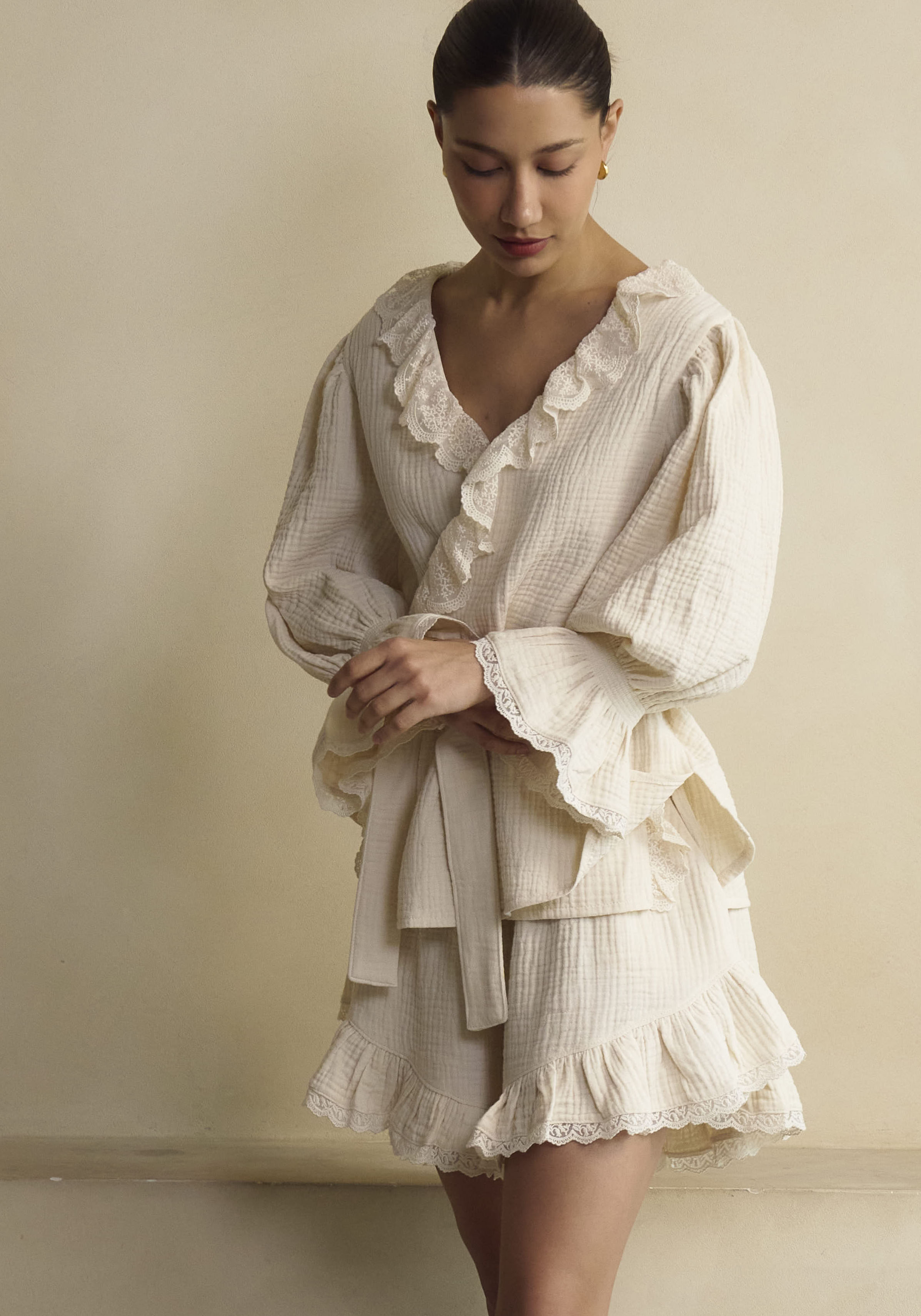 LACED RUFFLE MUSLIN PJ SET