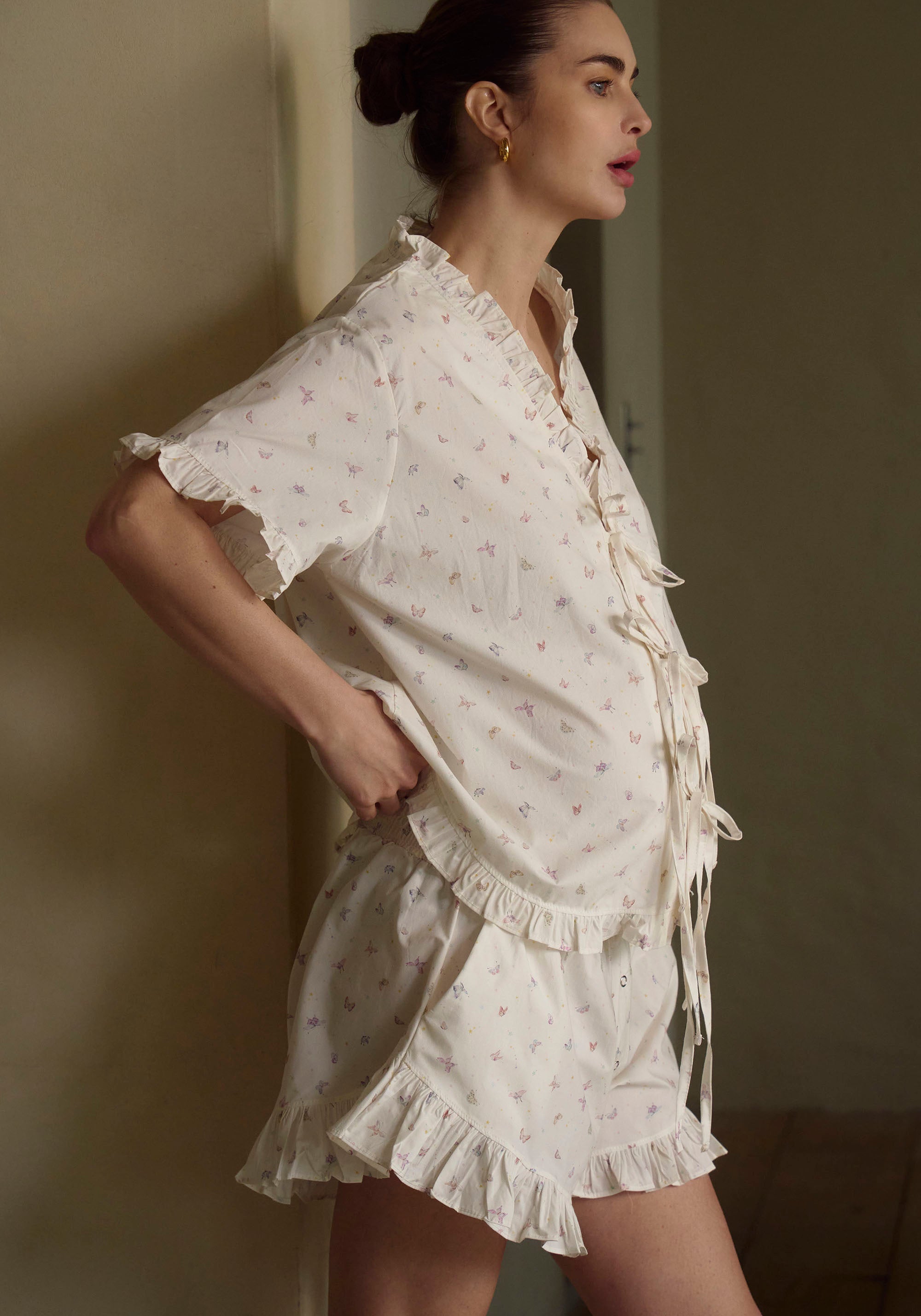[PRE-ORDER] FRILLED BOWS TOP & SHORTS SET