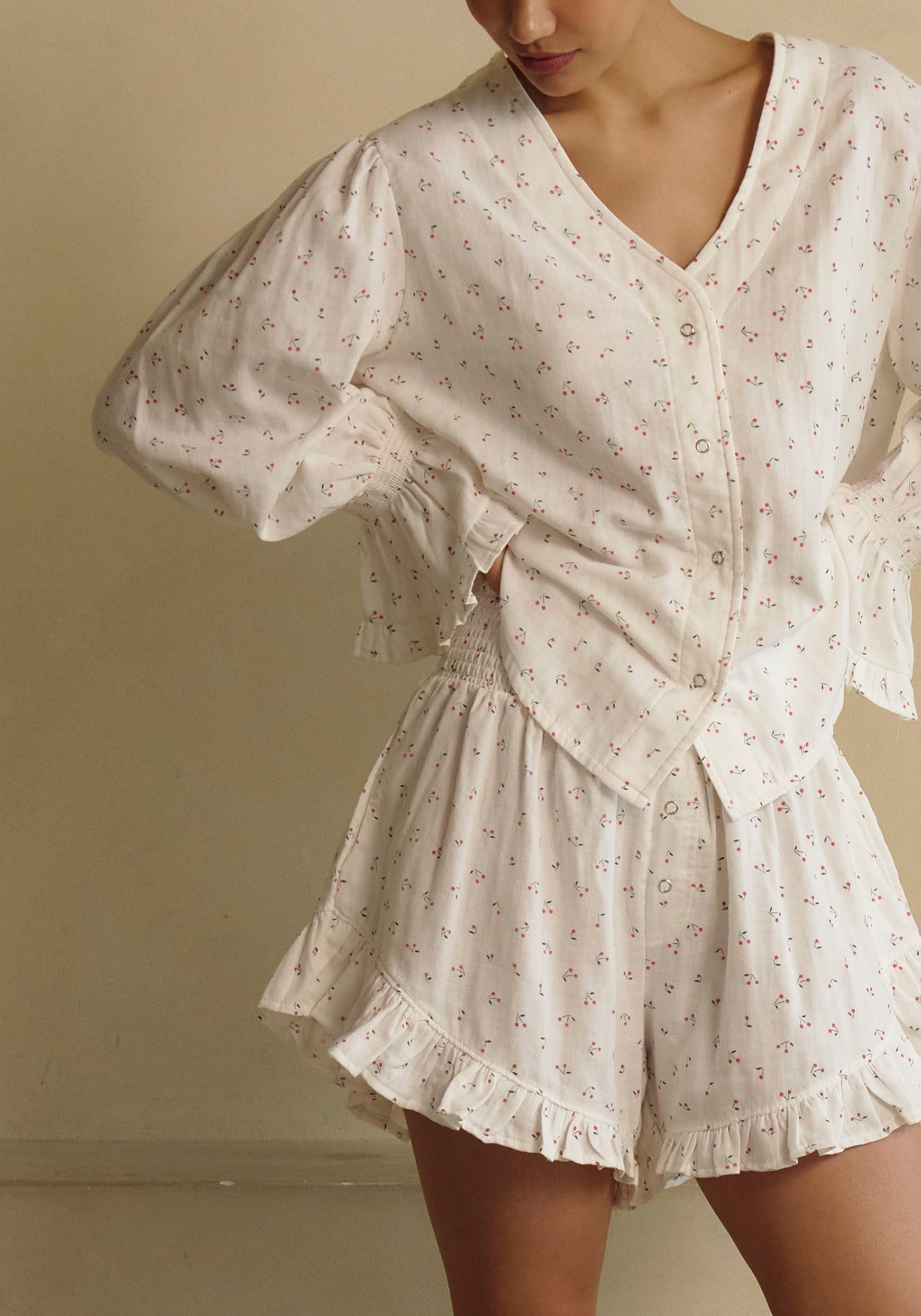 LUXE RUFFLED MUSLIN SET