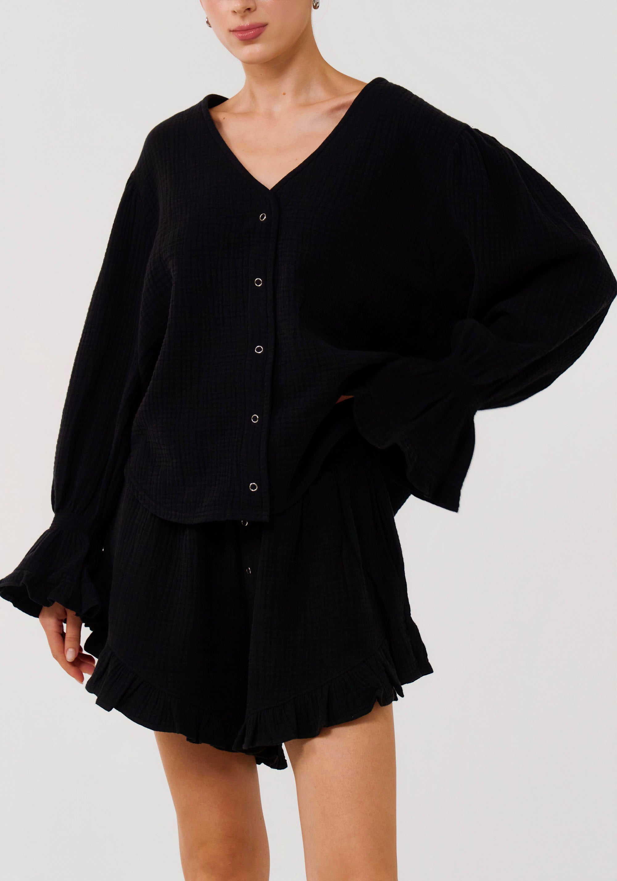 LUXE RUFFLED MUSLIN SET