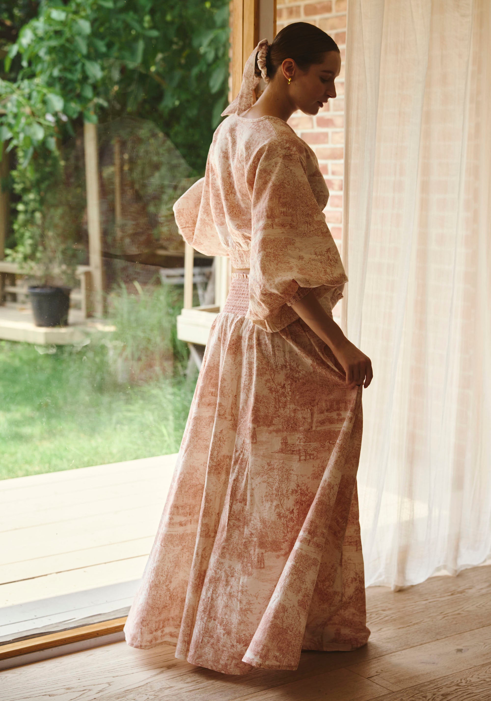 TISH TOP & SKIRT SET