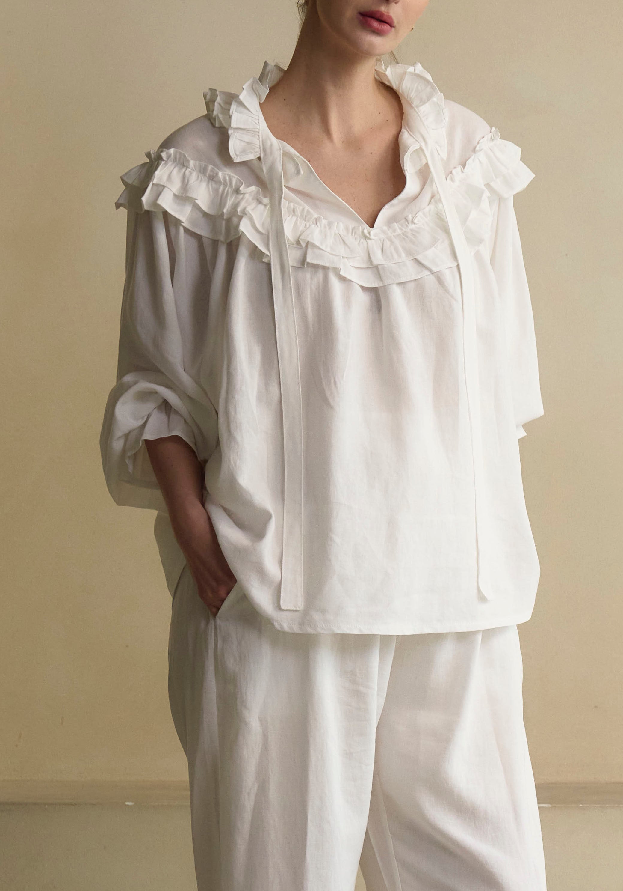 FREYA LINEN BLOUSE & PANTS SET