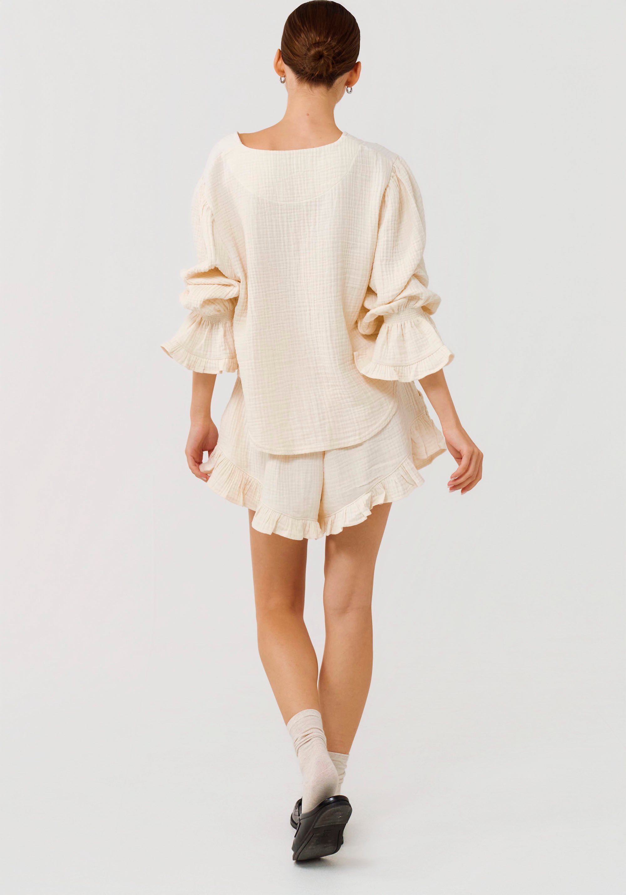 LUXE RUFFLED MUSLIN SET