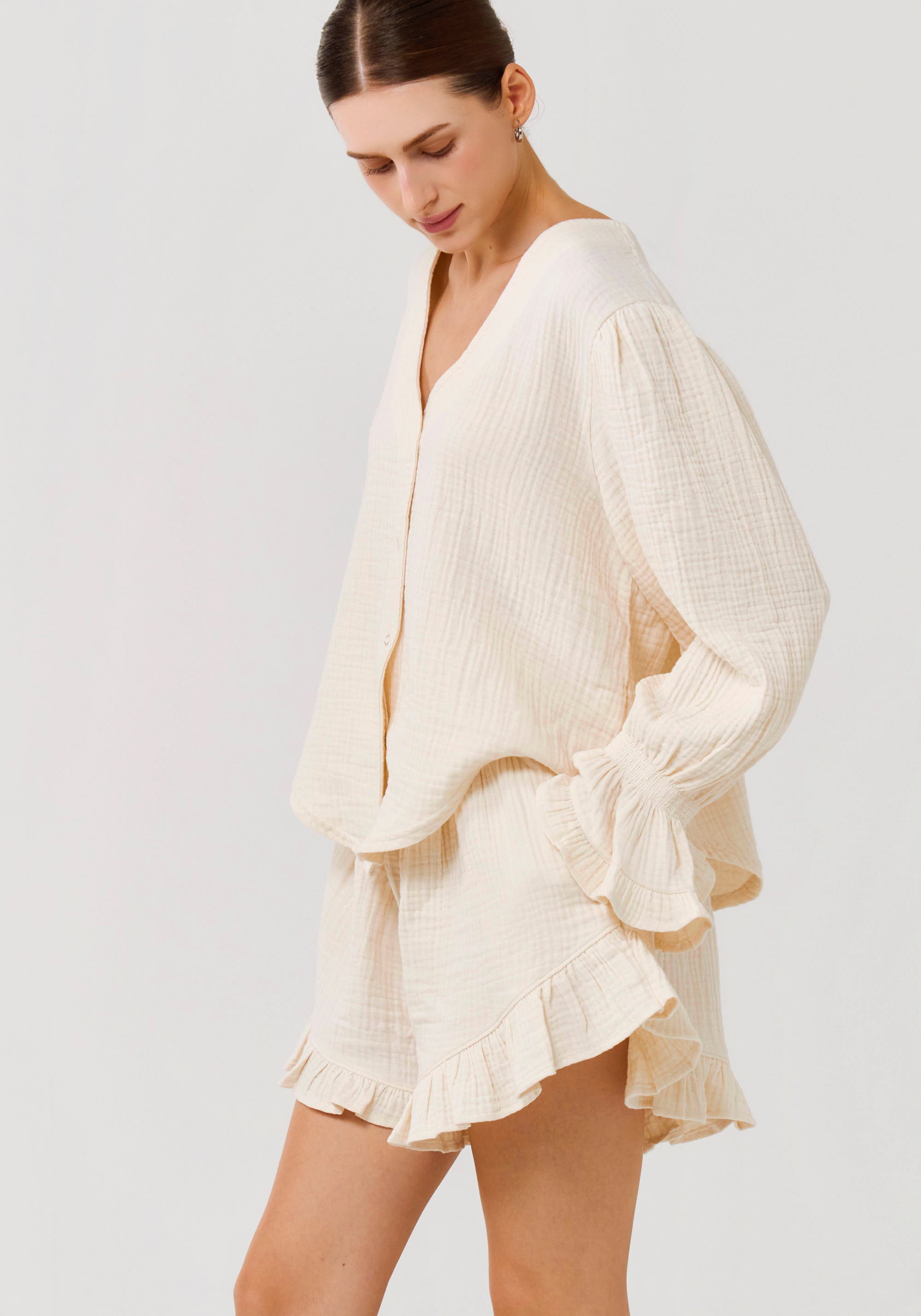LUXE RUFFLED MUSLIN SET
