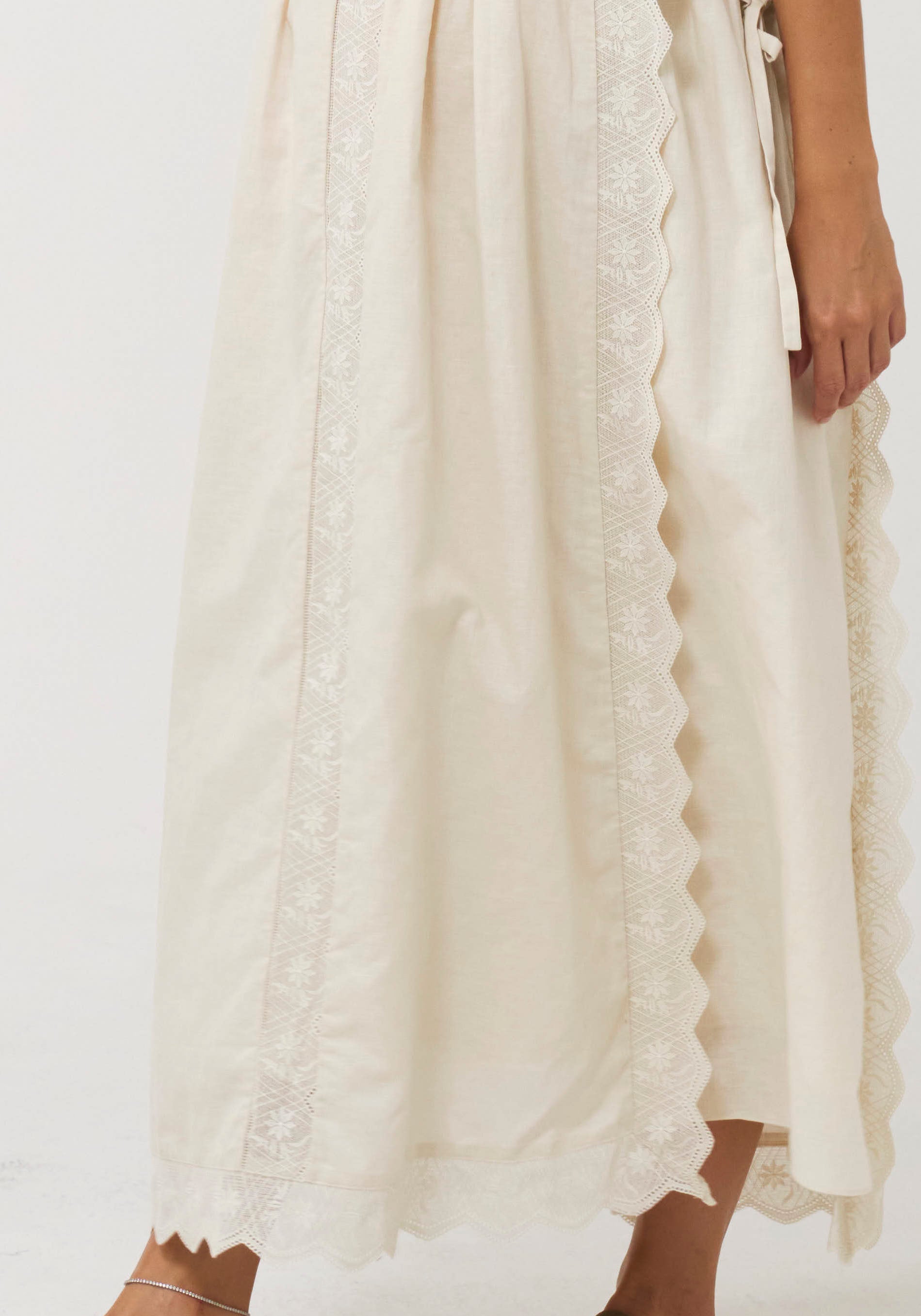 [PRE-ORDER] RHEA DRESS