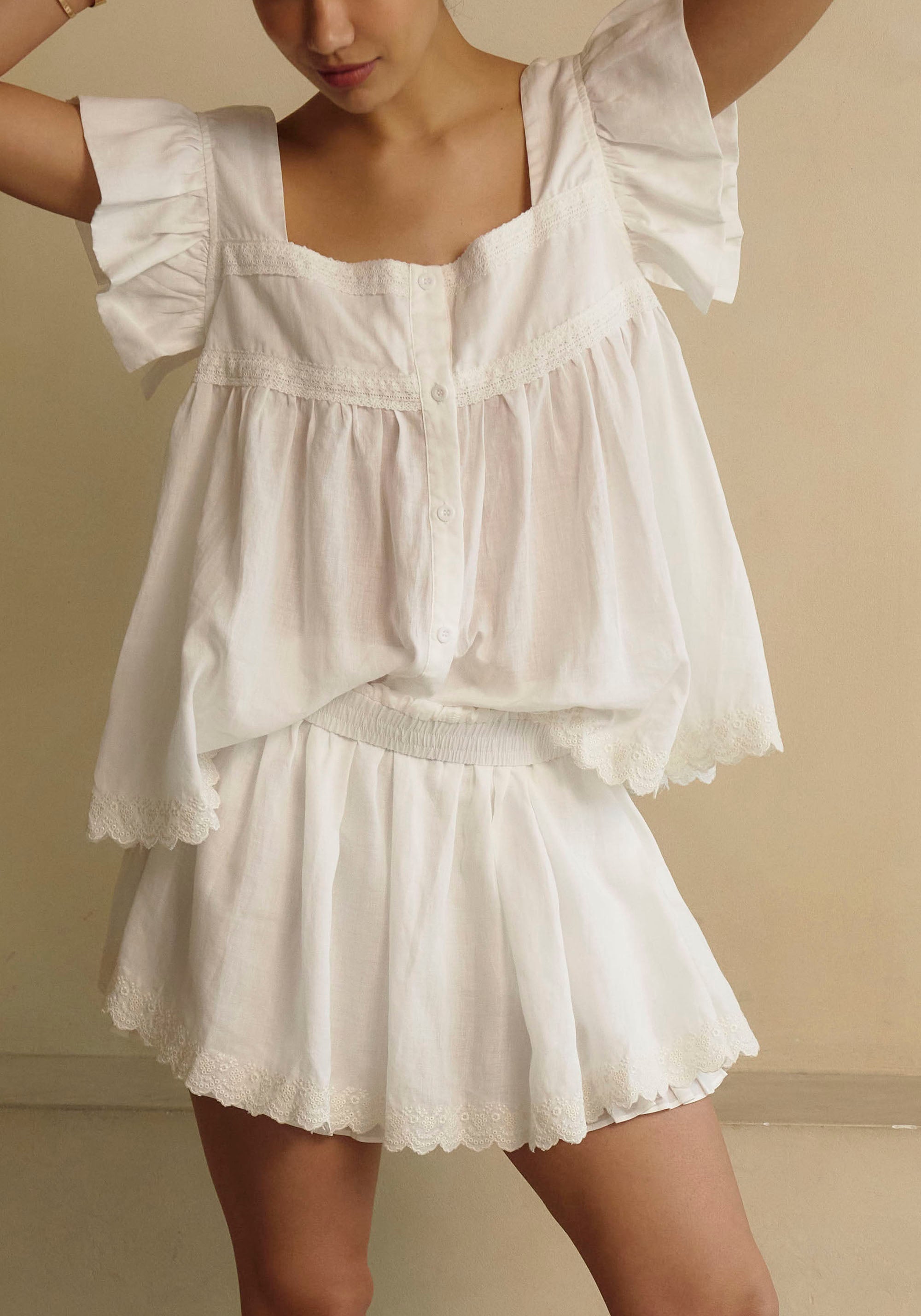 [PRE-ORDER] EOS TOP & SKORT SET