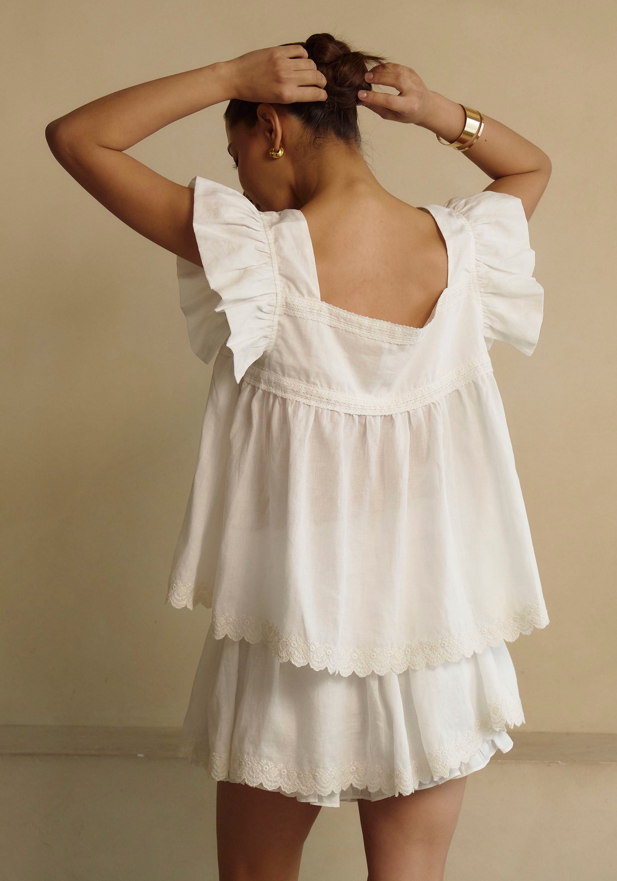 [PRE-ORDER] EOS TOP & SKORT SET