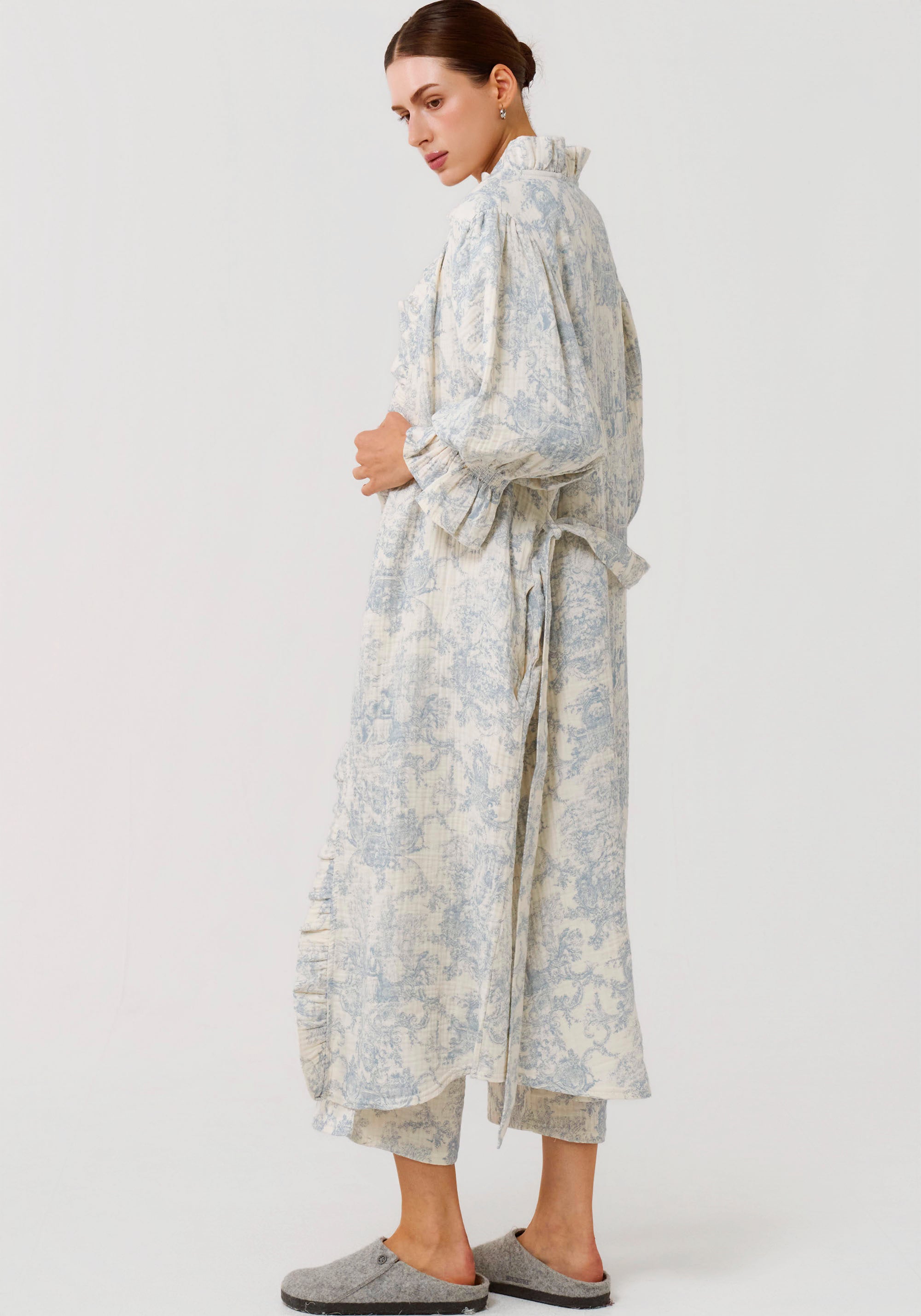 MUSLIN GAUZE ROBE