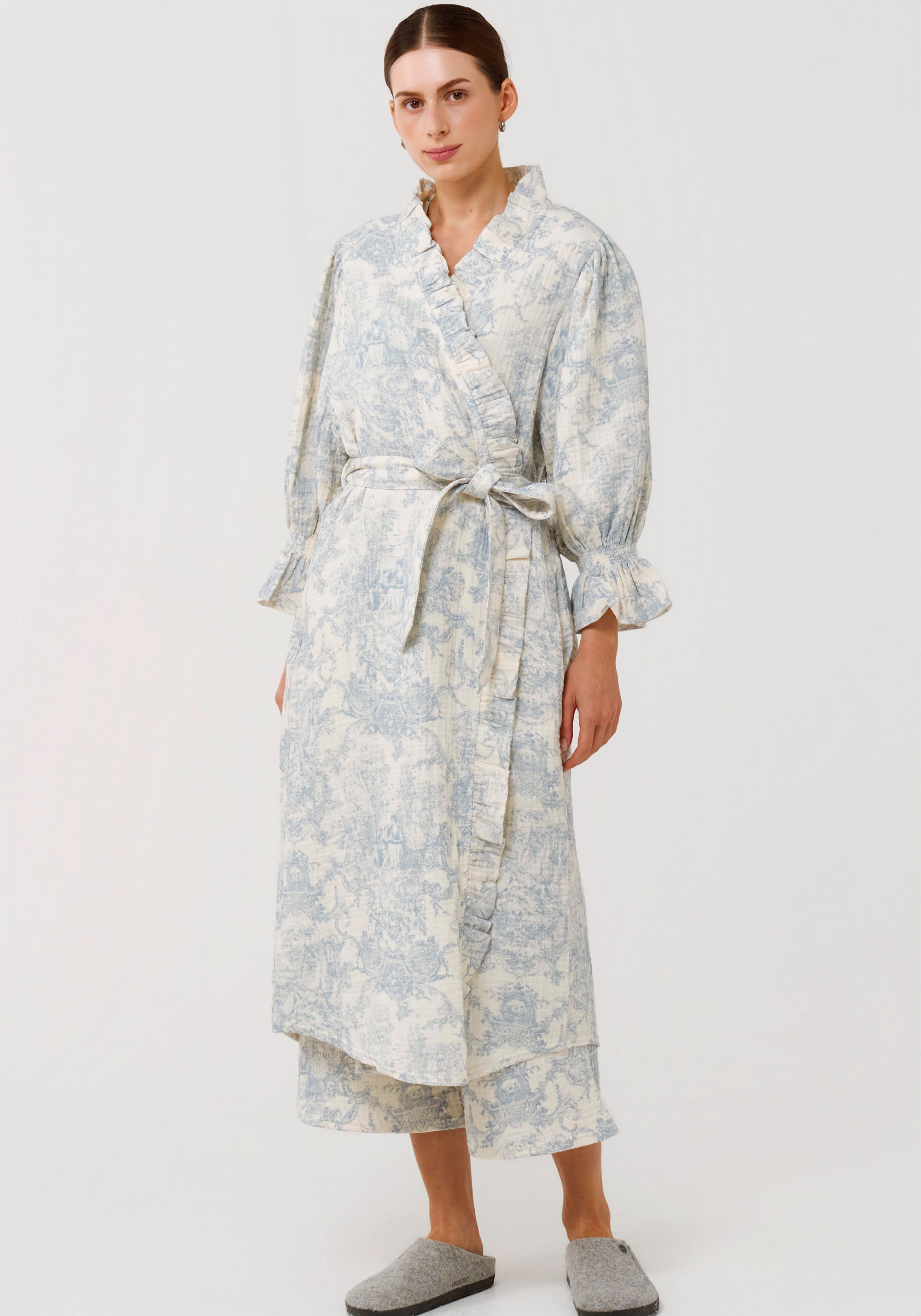 MUSLIN GAUZE ROBE