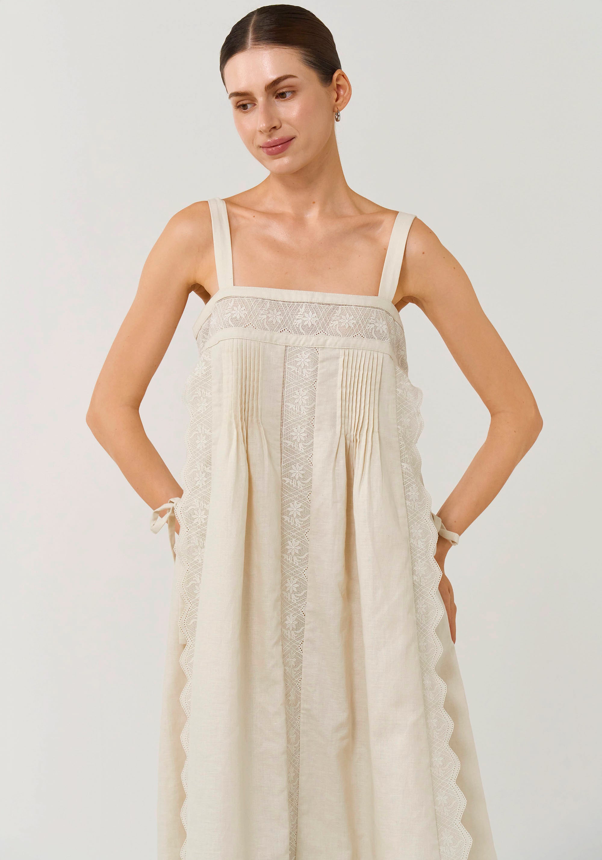[PRE-ORDER] RHEA DRESS