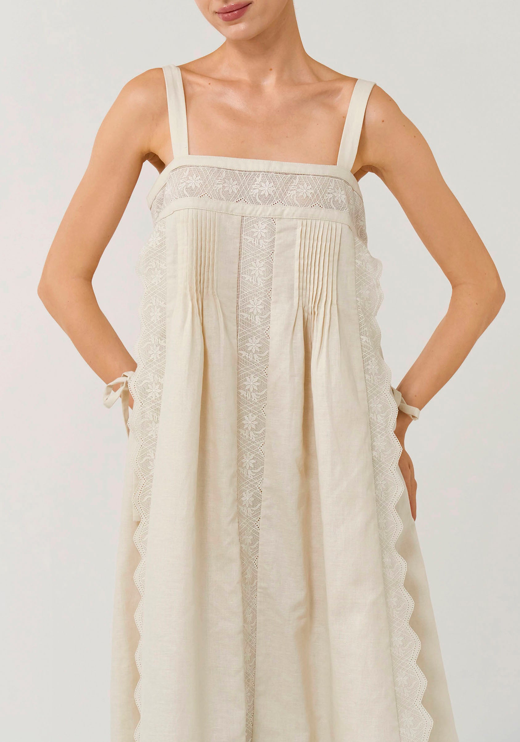 [PRE-ORDER] RHEA DRESS
