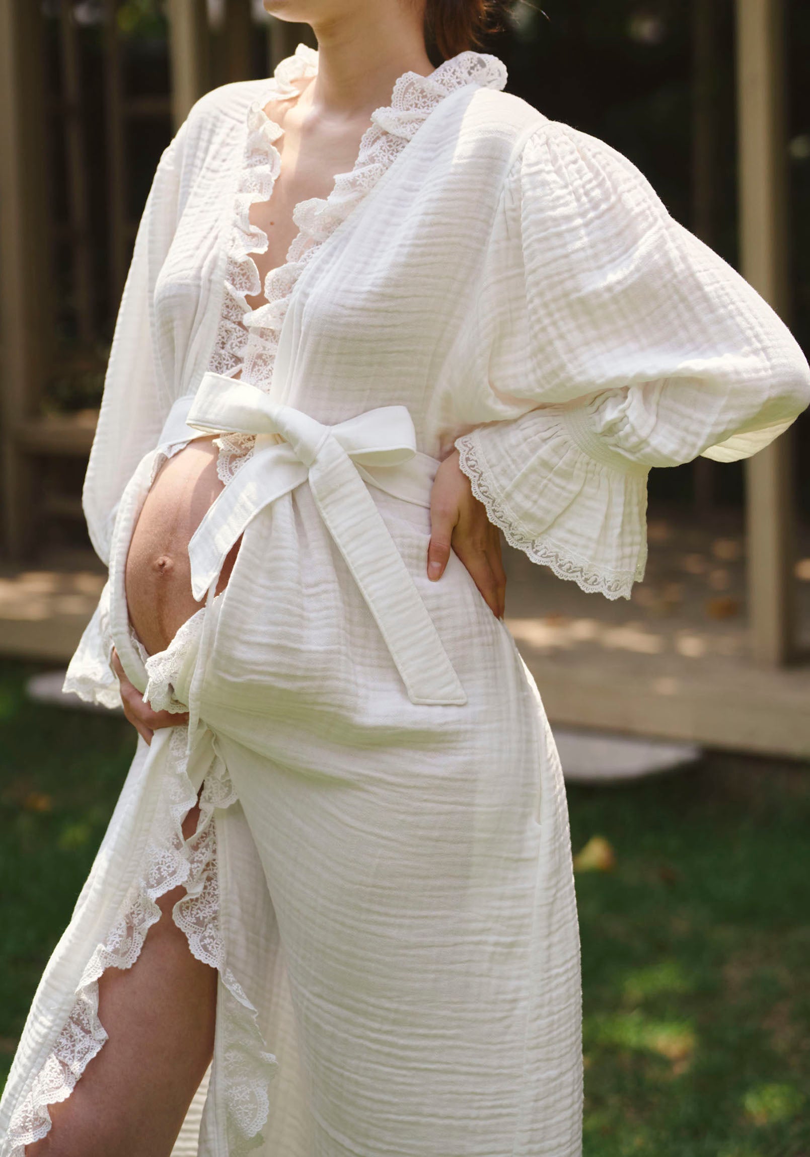 LACED MODAL GAUZE ROBE