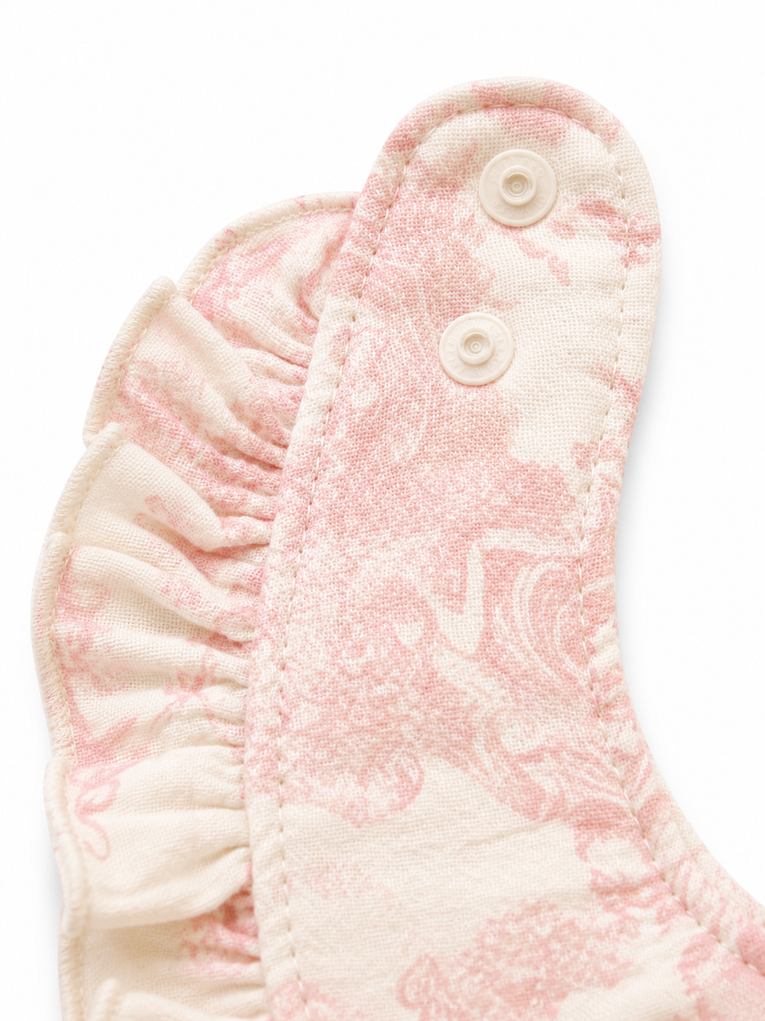RUFFLE MUSLIN BIB