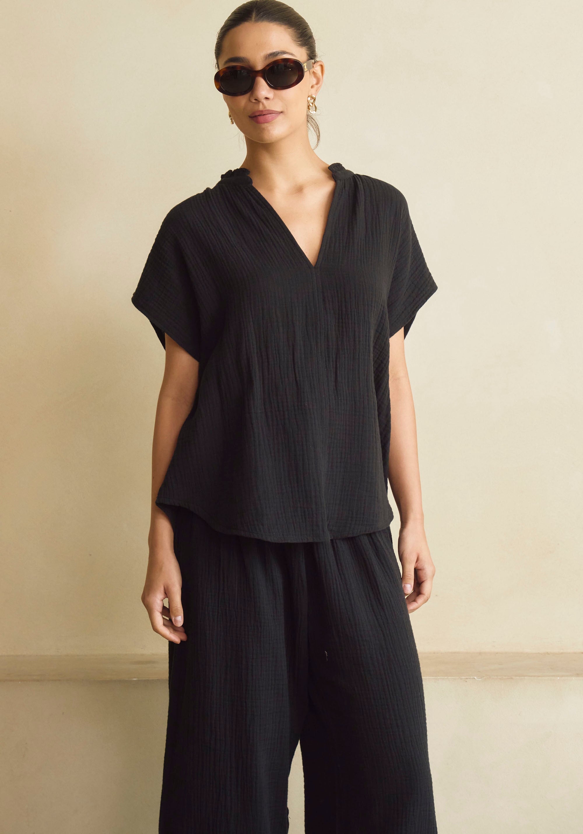 MUSLIN BLOUSE & PANTS SET