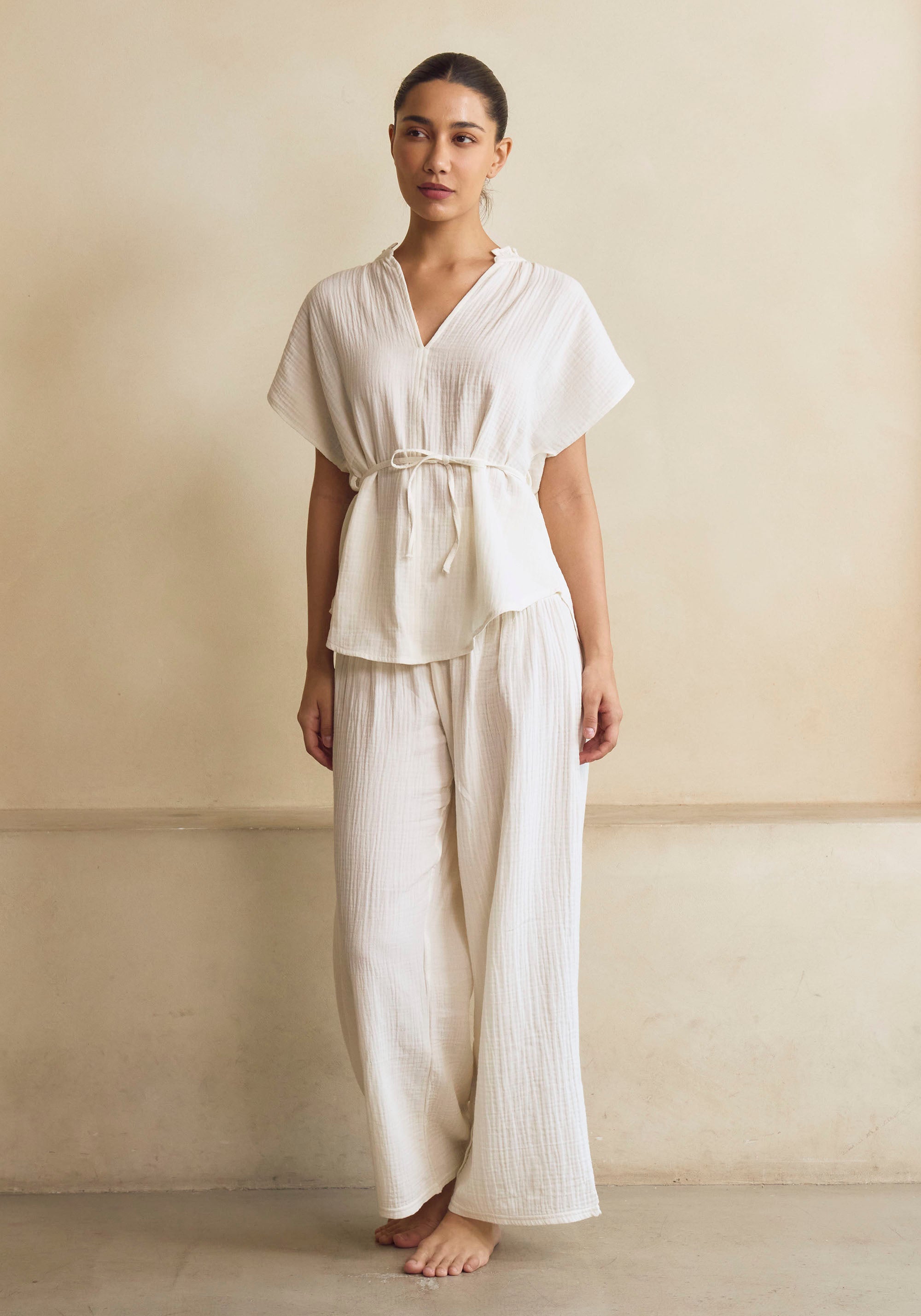 MUSLIN BLOUSE & PANTS SET