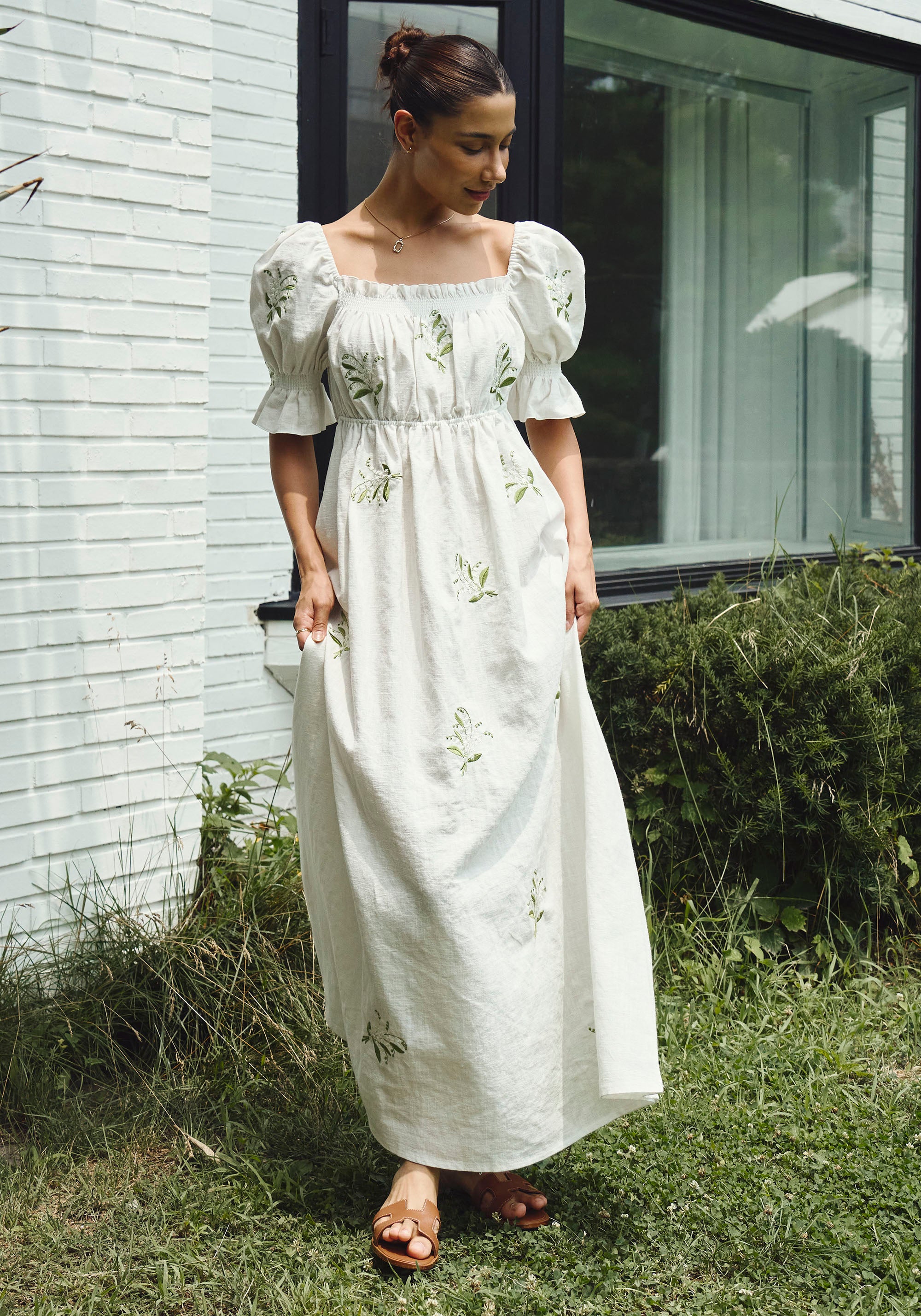 LINEN LILY EMBROIDERY MAXI DRESS