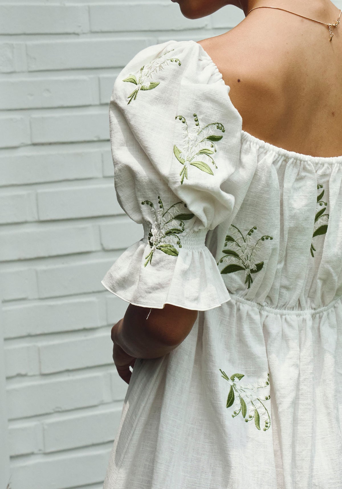 LINEN LILY EMBROIDERY MAXI DRESS