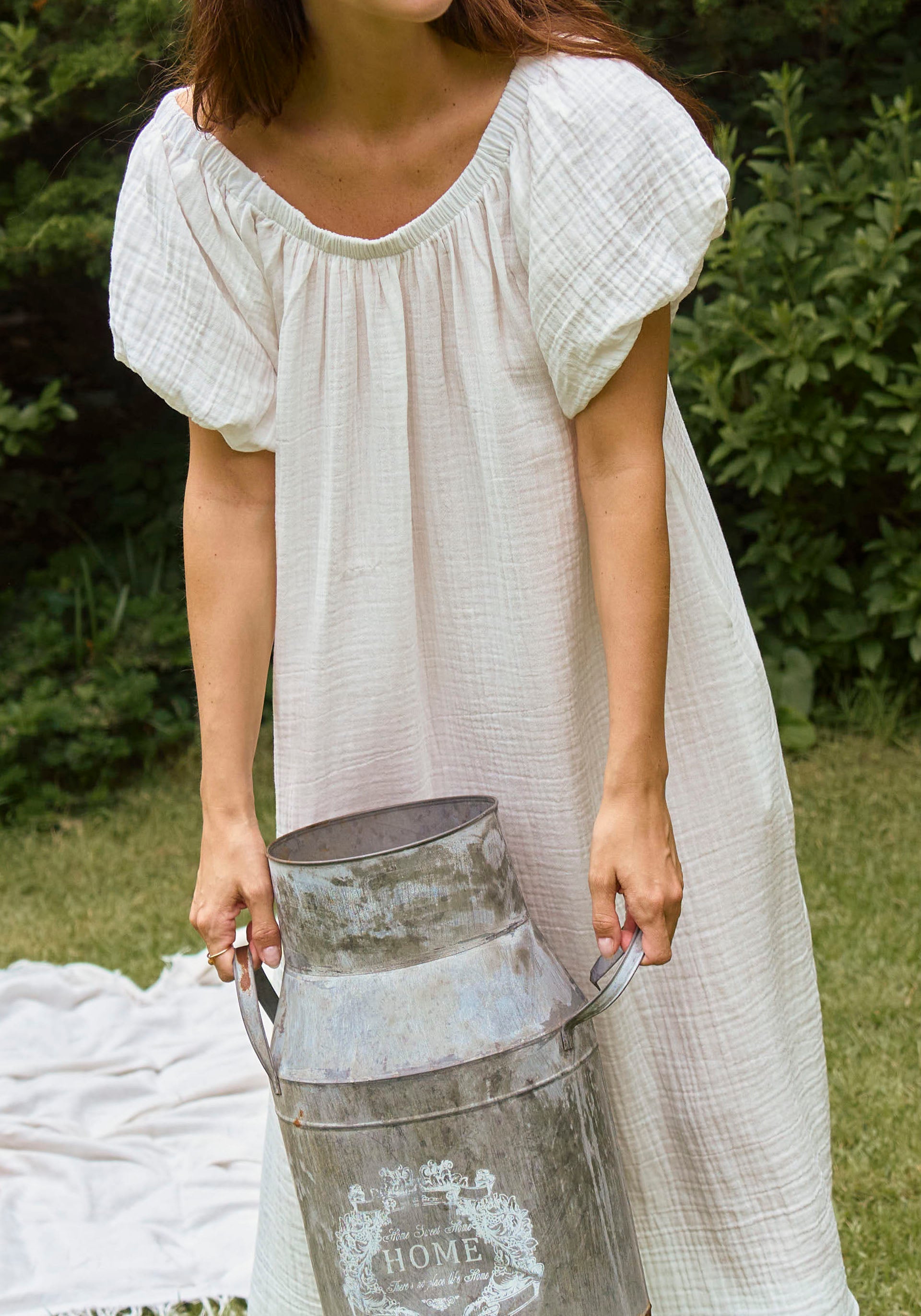 ROSETTE DRESS