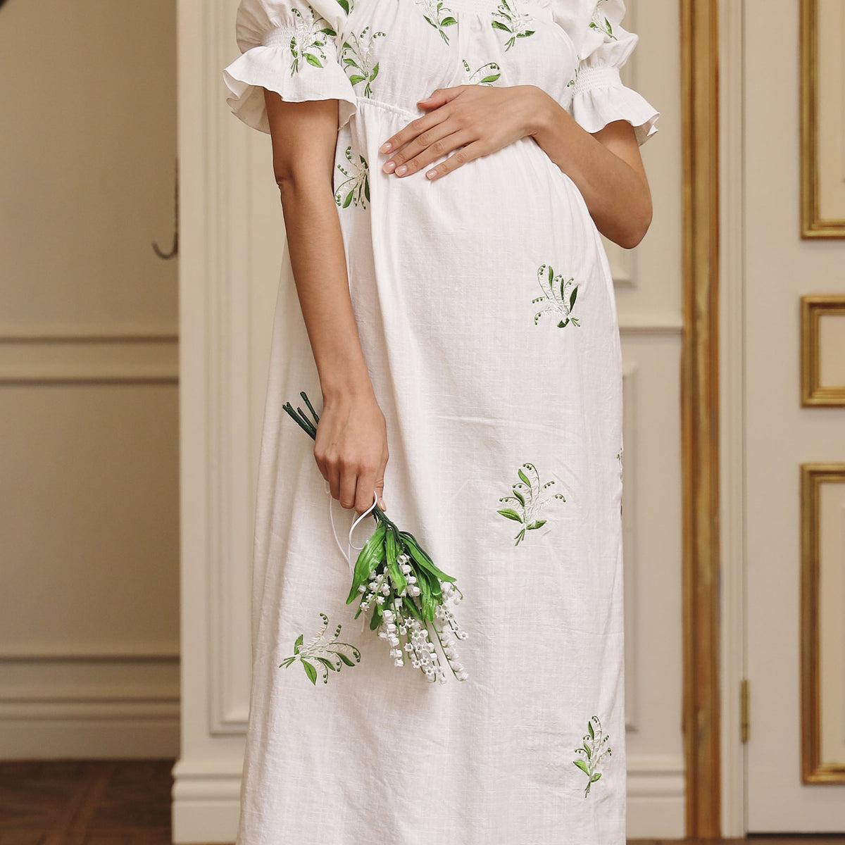 LINEN LILY EMBROIDERY MAXI DRESS LINEN LILY EMBROIDERY MAXI DRESS