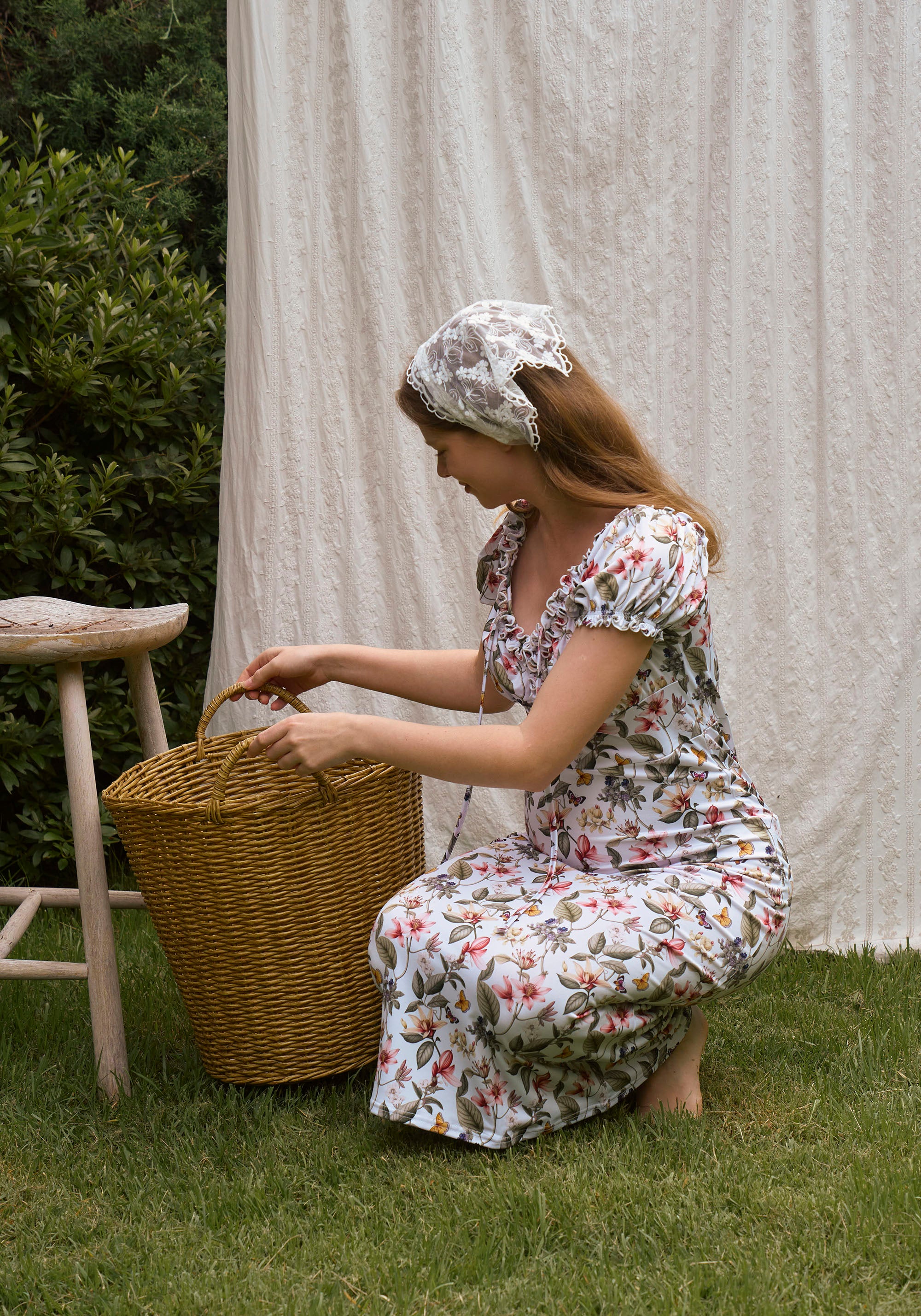 SUPER STRETCHY MILKMAID DRESS WITH RUFFLES