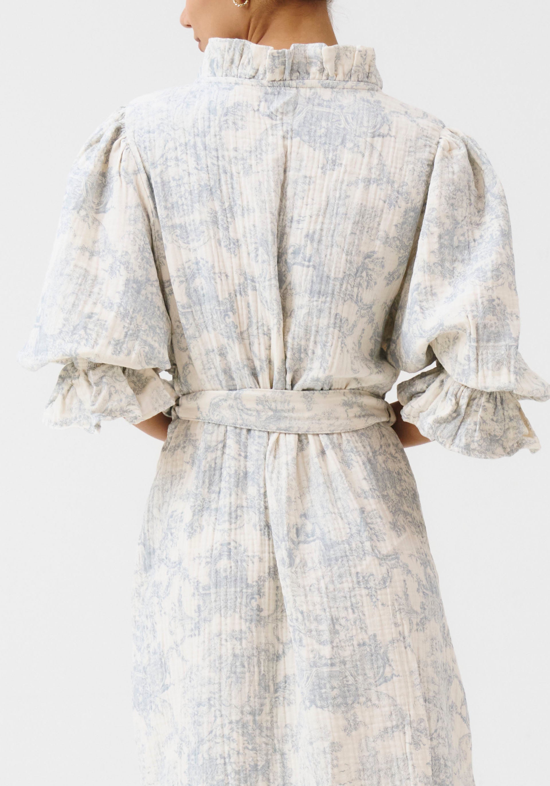 MUSLIN GAUZE ROBE