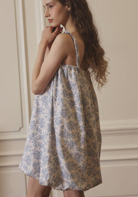 M DRESSES – Nothing Fits But