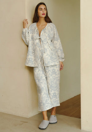 NOTHING FITS BUT (나띵피츠벗)