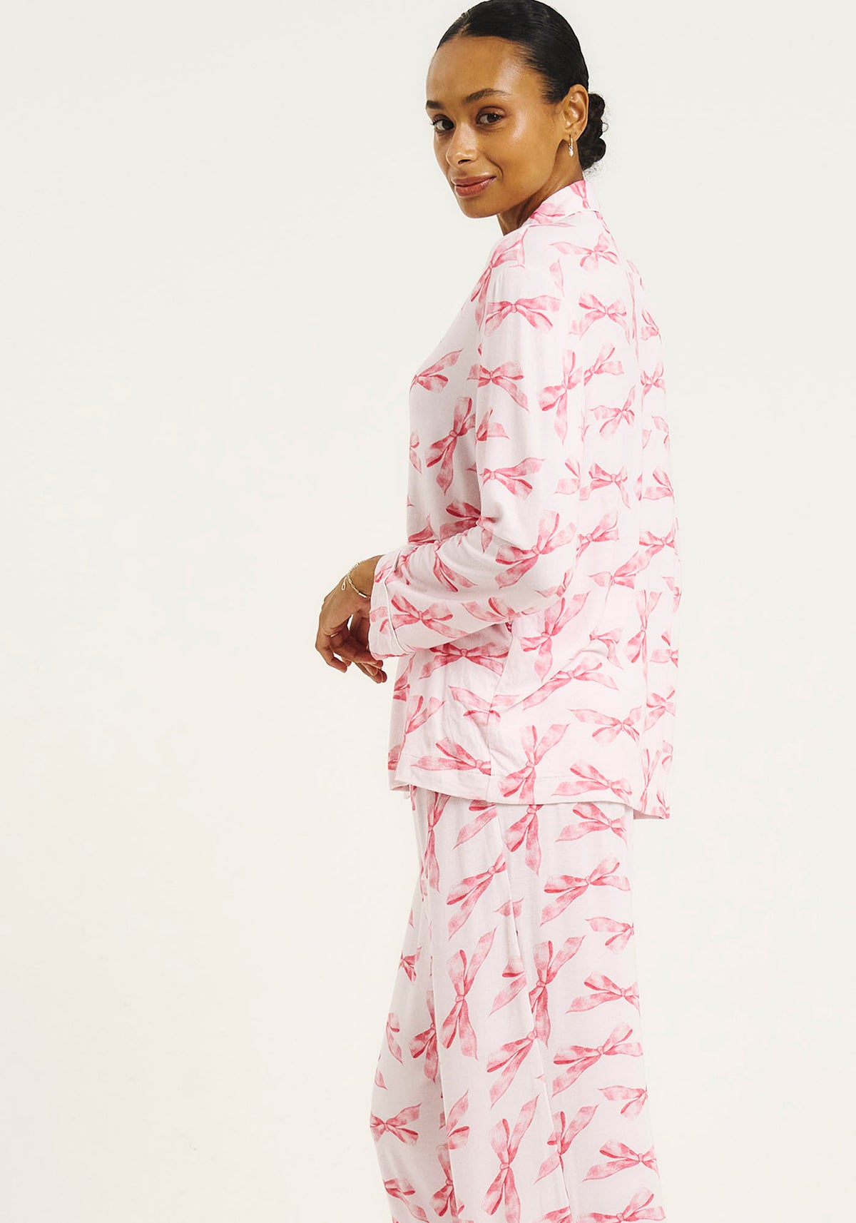 [PRE-ORDER] MOMMY & ME SUPER SOFT & STRETCHY MODAL PJ SET - MOM