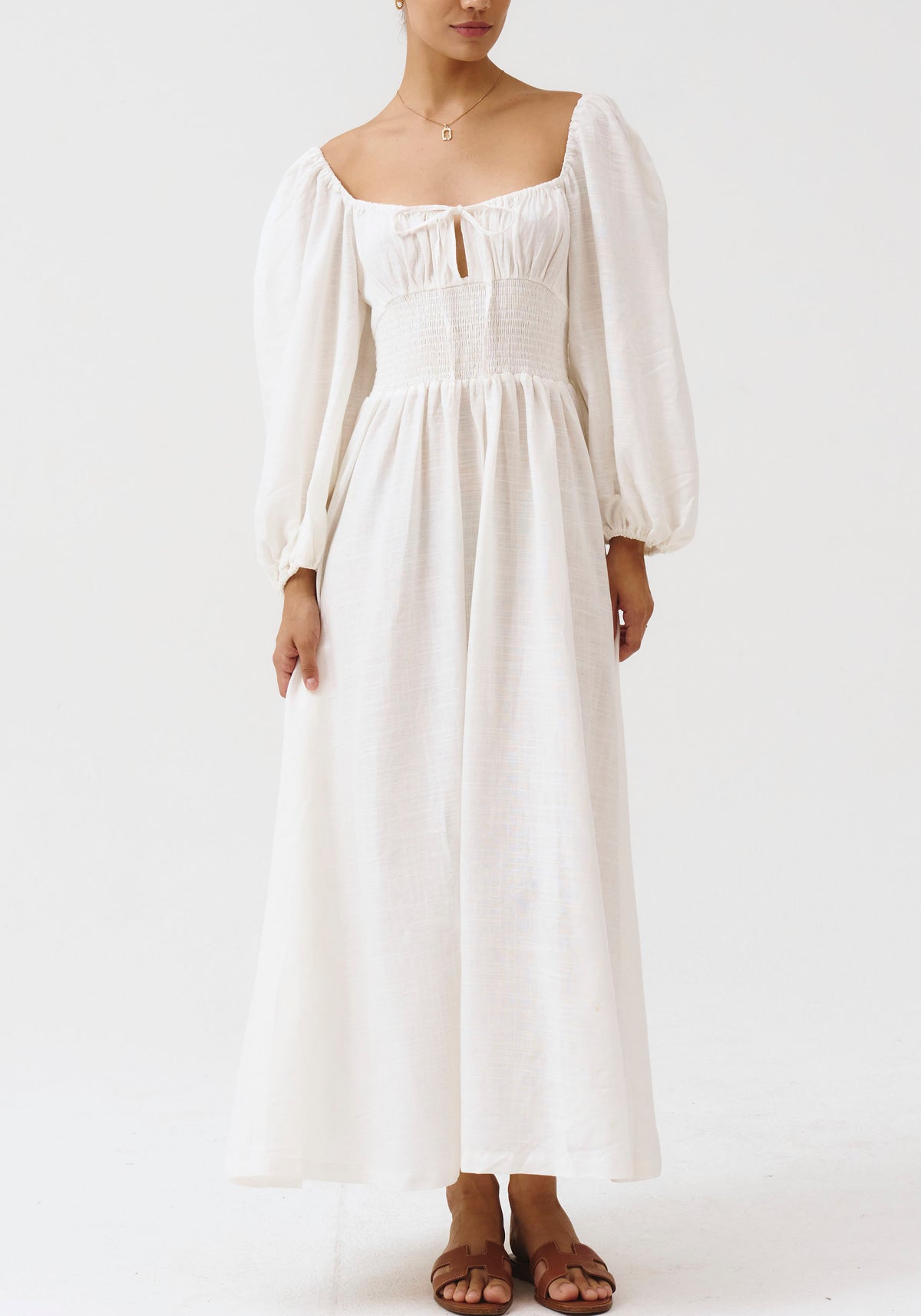 THE LINEN DRESS