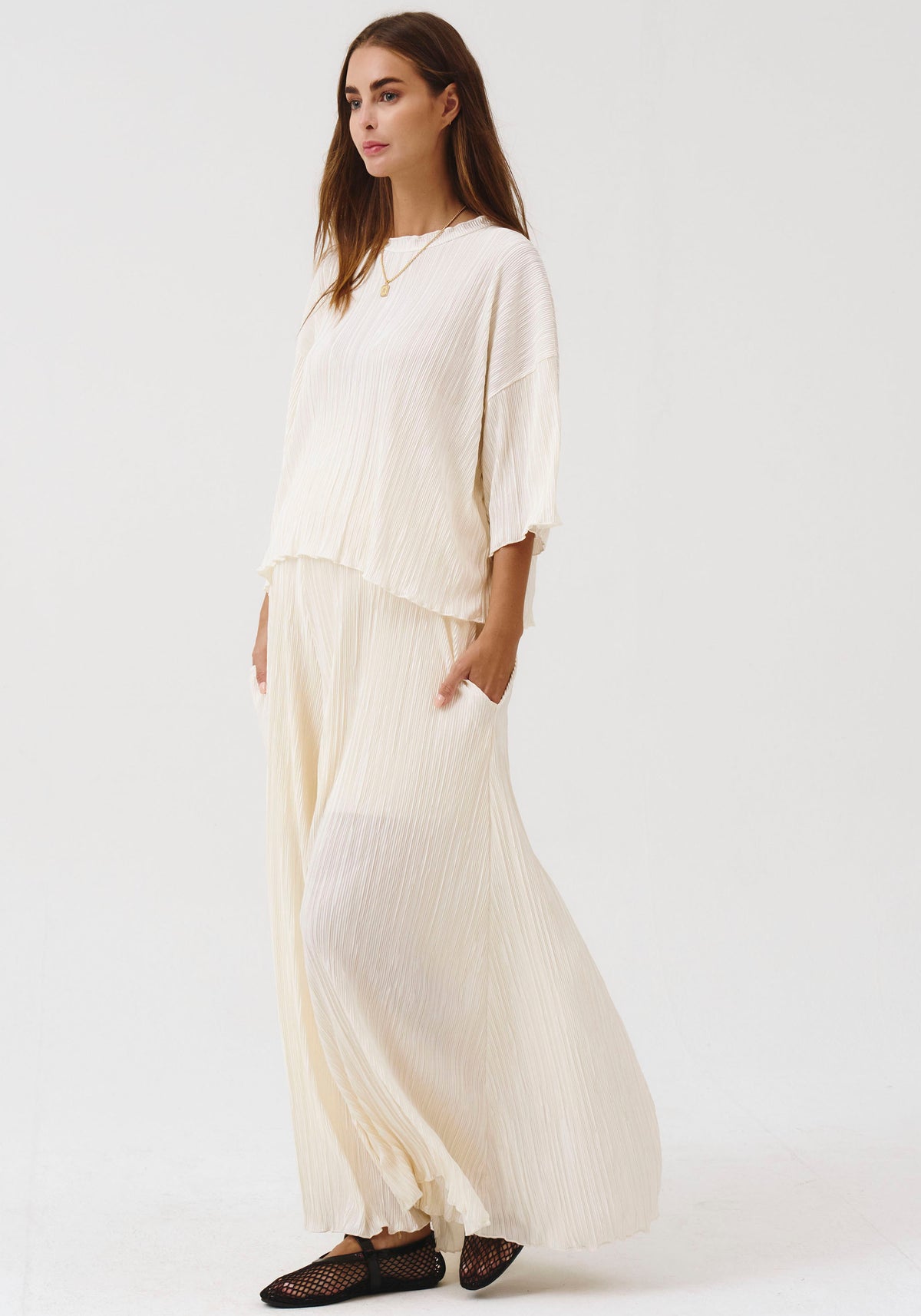 PLEATED WIDE PANTS & TOP SET