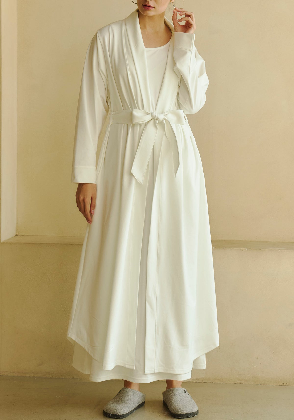 [PRE-ORDER] SUPER SOFT & STRETCHY ROBE SET