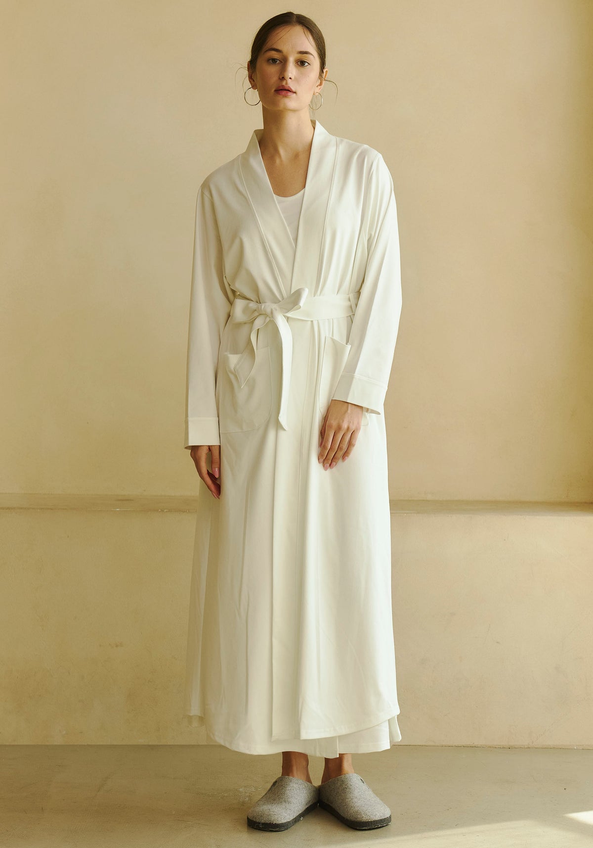 [PRE-ORDER] SUPER SOFT & STRETCHY ROBE SET