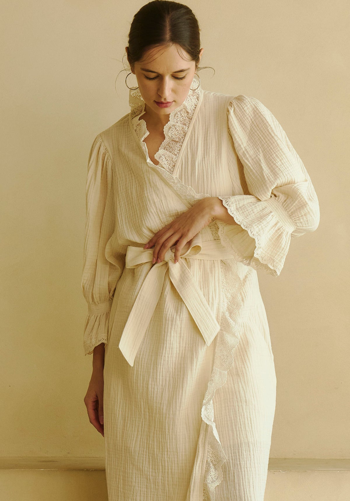 Moshe Robe LACED MUSLIN ROBE
