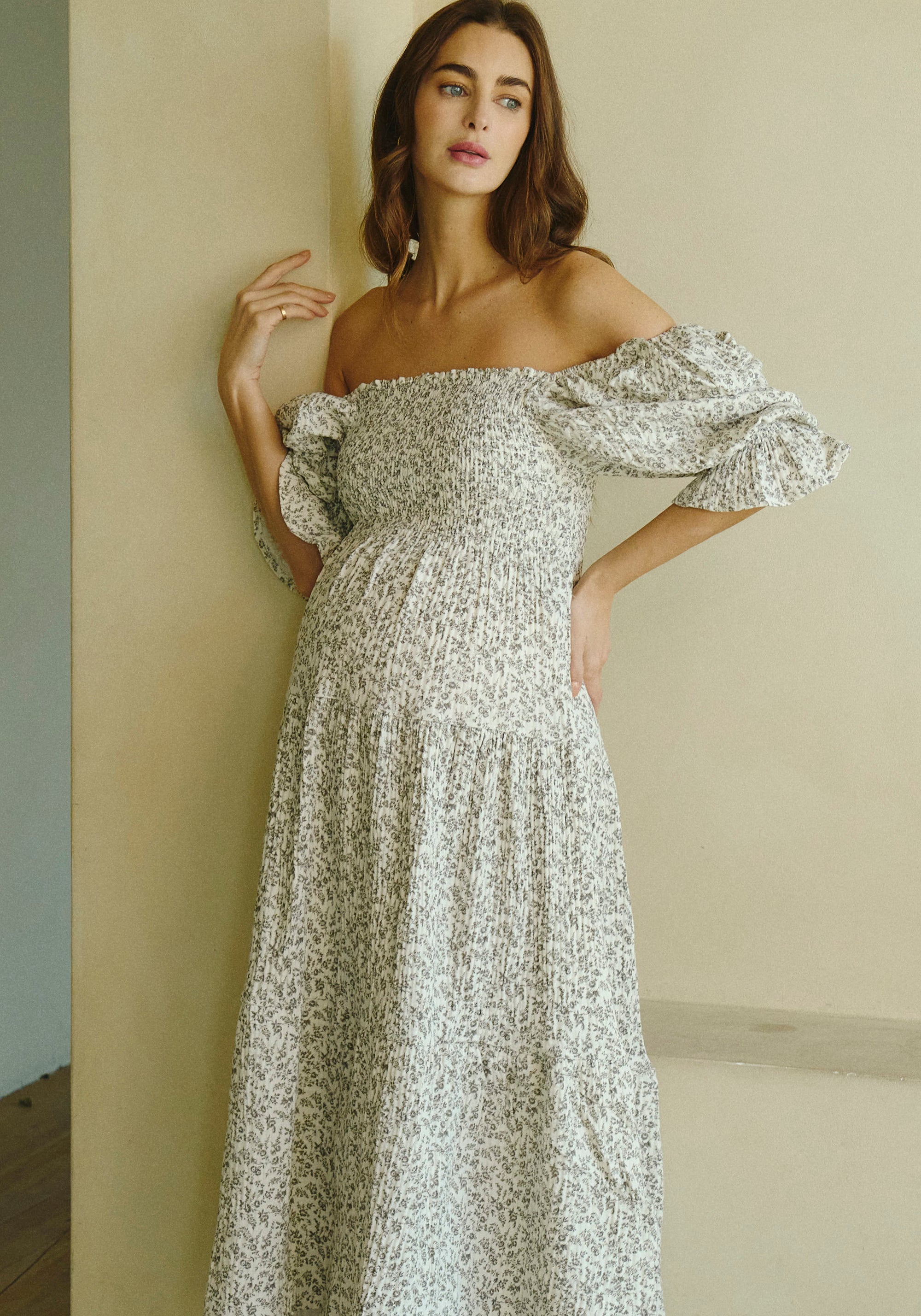 white lace midi dress White Lace Sleeveless Midi Dress