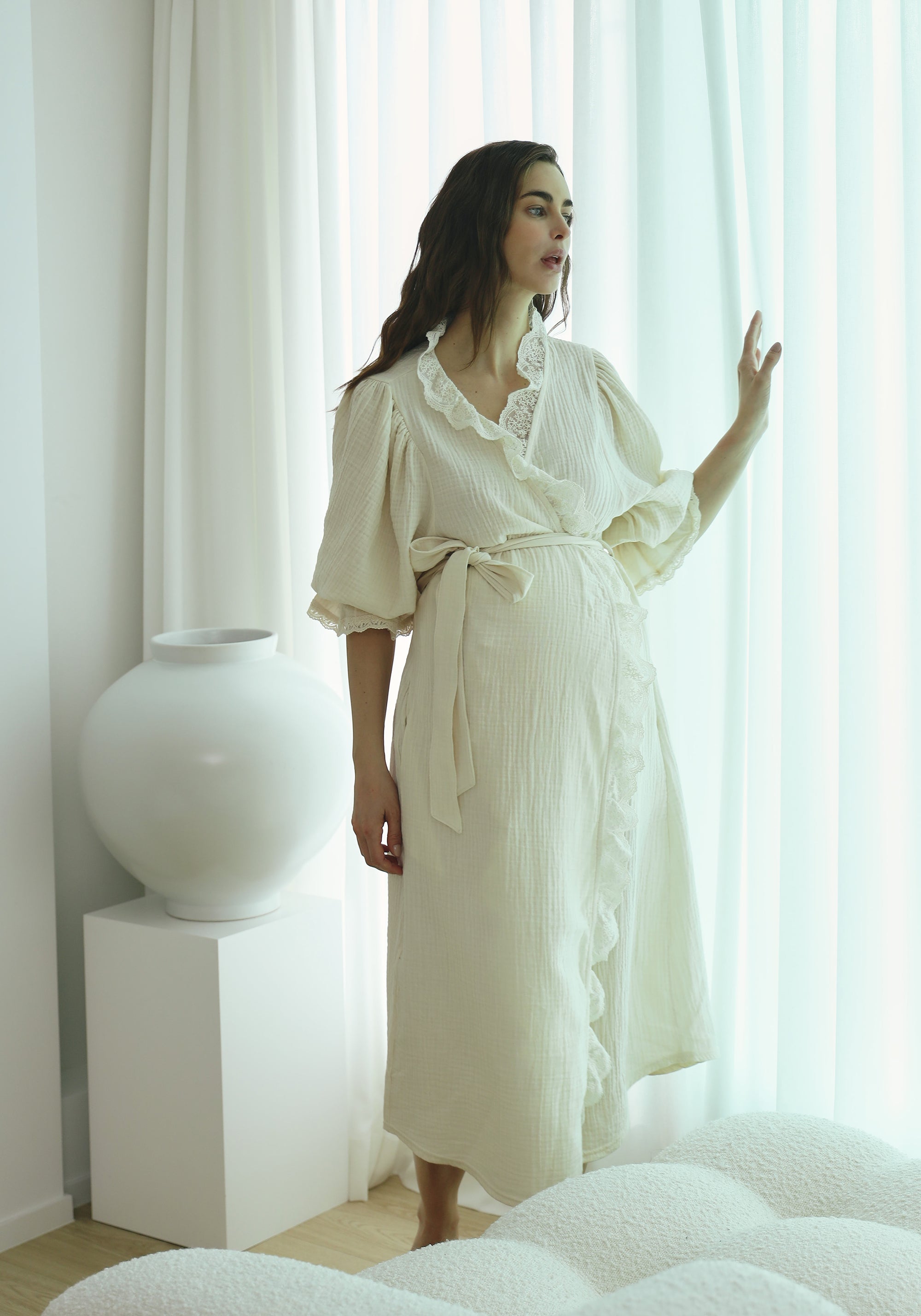 LACED MUSLIN ROBE