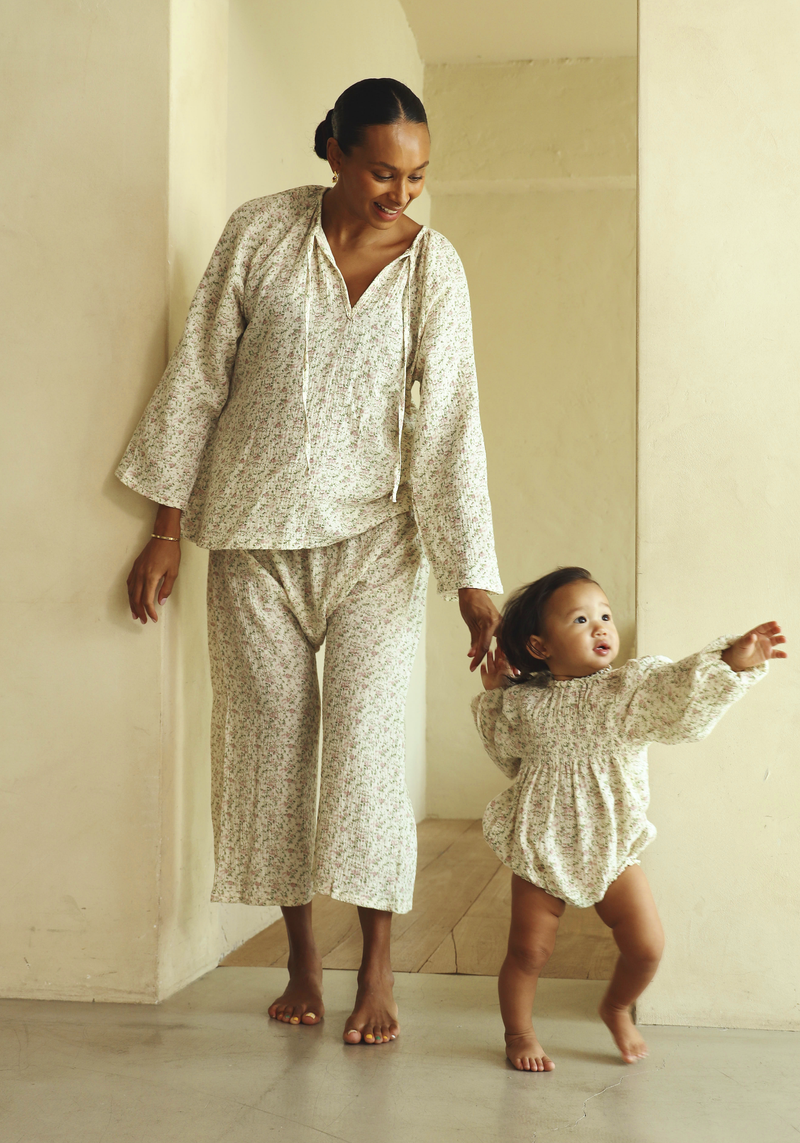 Mommy and son onesie 2025