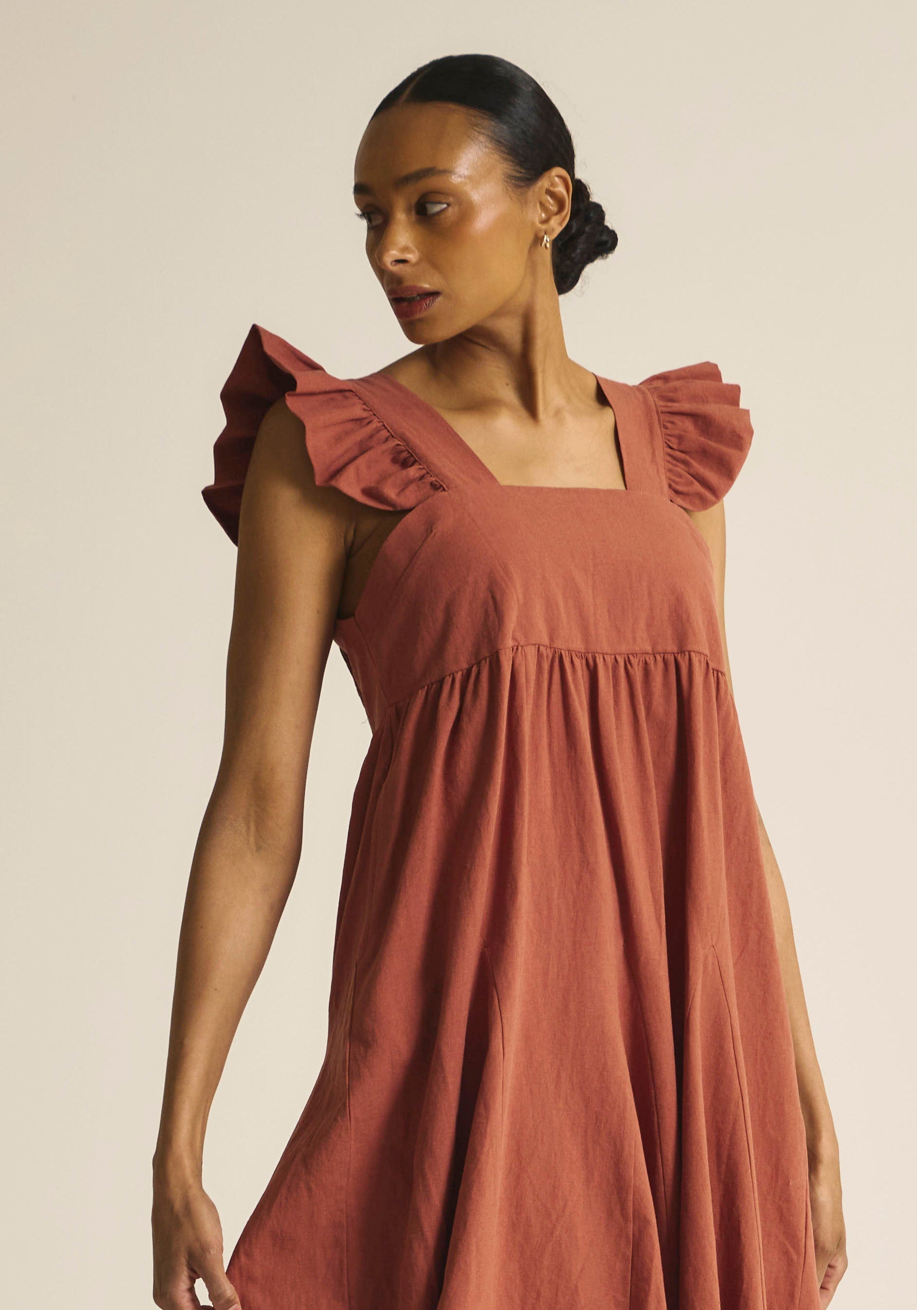 [FINAL SALE] FLARED MAXI LINEN RUFFLE DRESS