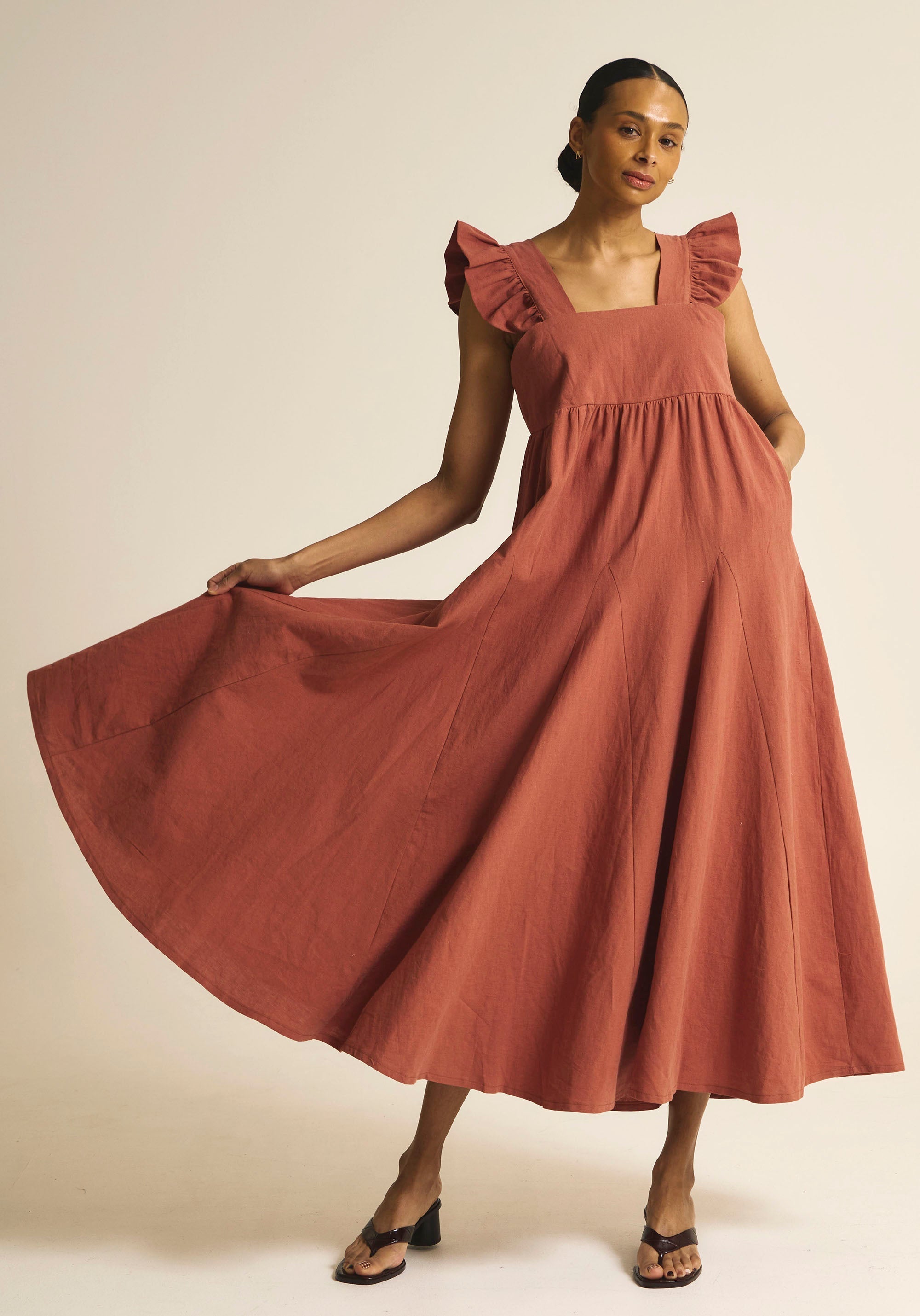 [FINAL SALE] FLARED MAXI LINEN RUFFLE DRESS